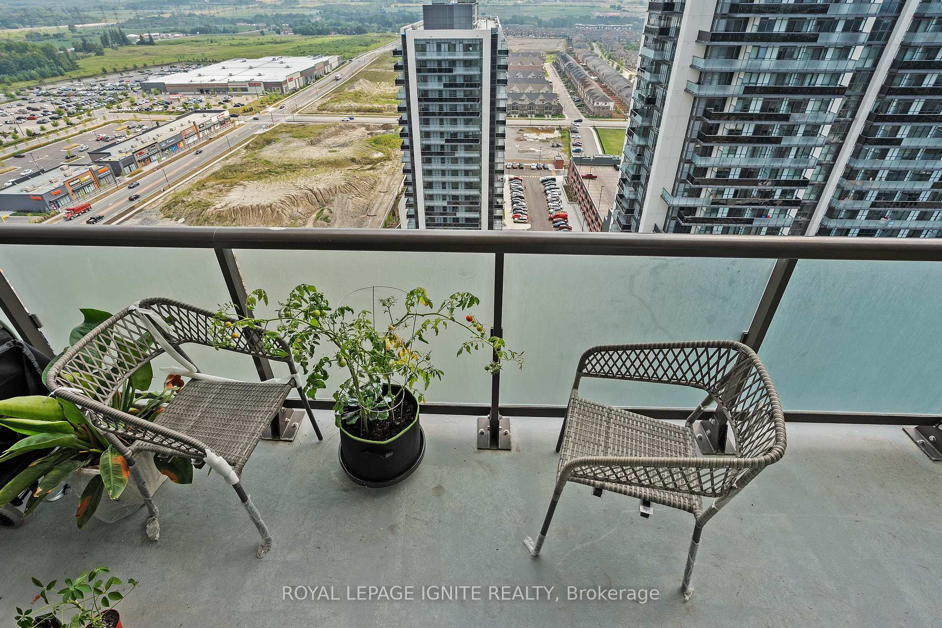 Photo 15 of Unit 2311, 2550 Simcoe Street N, Oshawa, Windfields — HOMEH