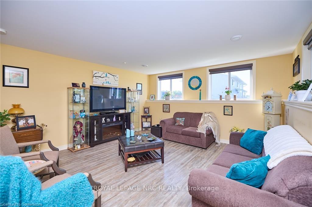 Photo 28 of 226 Woolverton Road, Grimsby, Grimsby Escarpment — HOMEH
