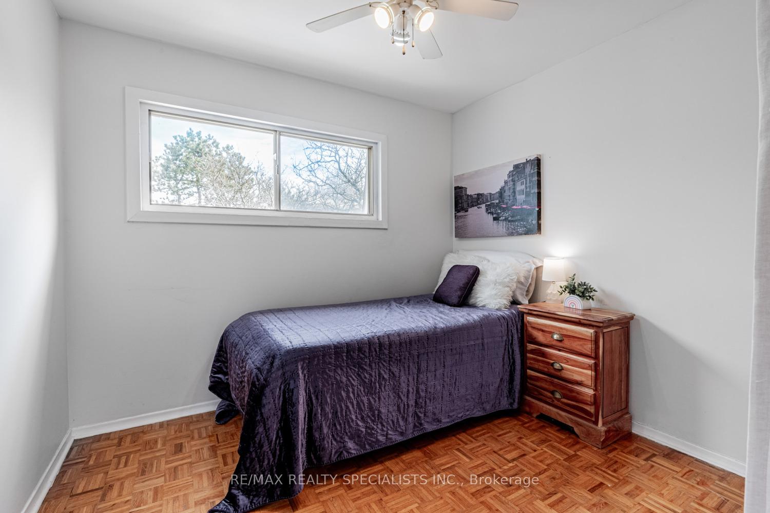 Photo 13 of 116 Wales Avenue, Markham, Old Markham Village — HOMEH
