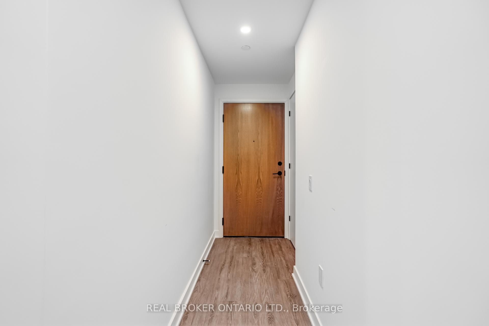 Photo 3 of Unit 2206, 55 Charles St Street E, Toronto, Church-Yonge Corridor — HOMEH