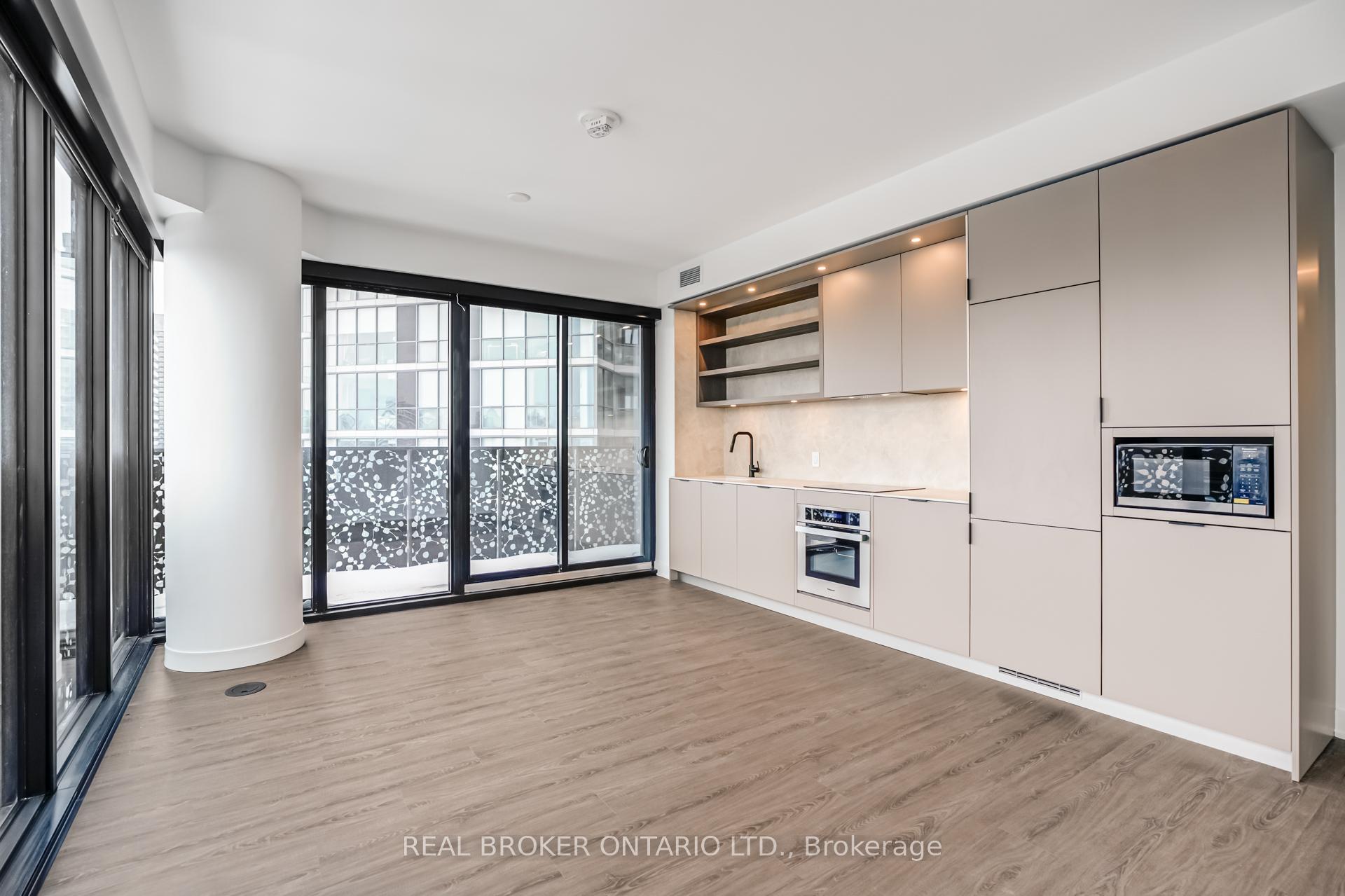 Photo 13 of Unit 2206, 55 Charles St Street E, Toronto, Church-Yonge Corridor — HOMEH