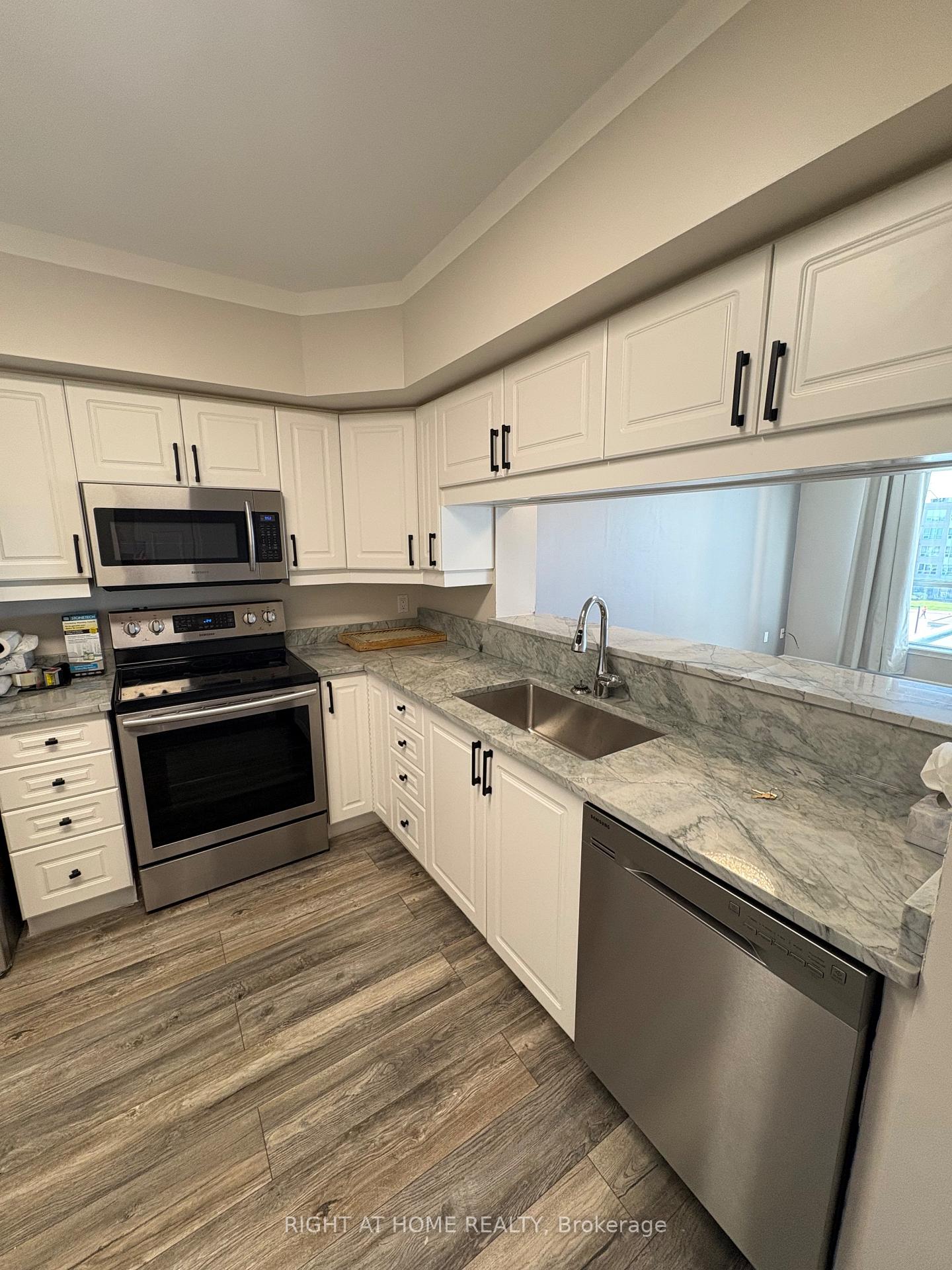 Photo 34 of Unit 417, 94 Dean Avenue, Barrie, Painswick South — HOMEH