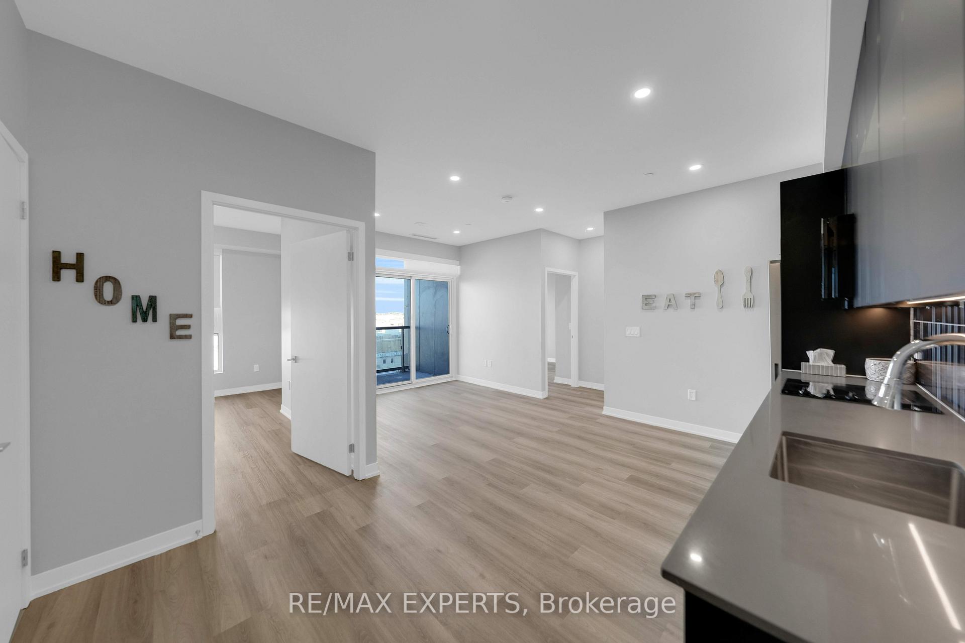 Photo 22 of Unit 424, 10 Abeja Street, Vaughan, Concord — HOMEH