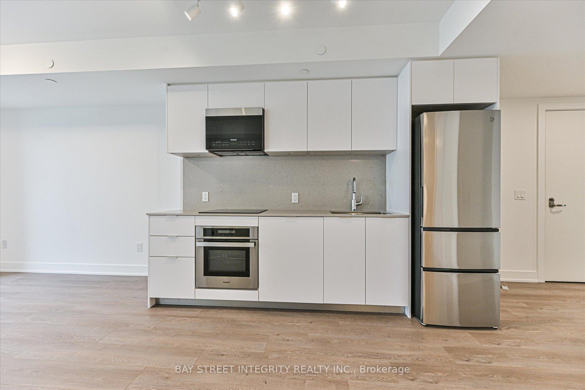 Photo 16 of Unit 1511, 8 Cedarland Drive, Markham, Unionville — HOMEH