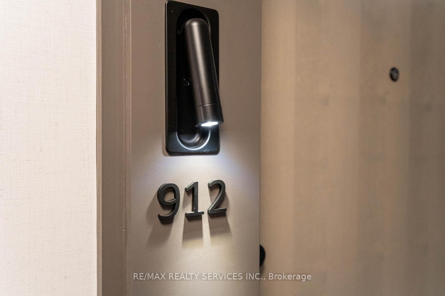 Photo 12 of Unit 912, 130 River Street, Toronto, Regent Park — HOMEH