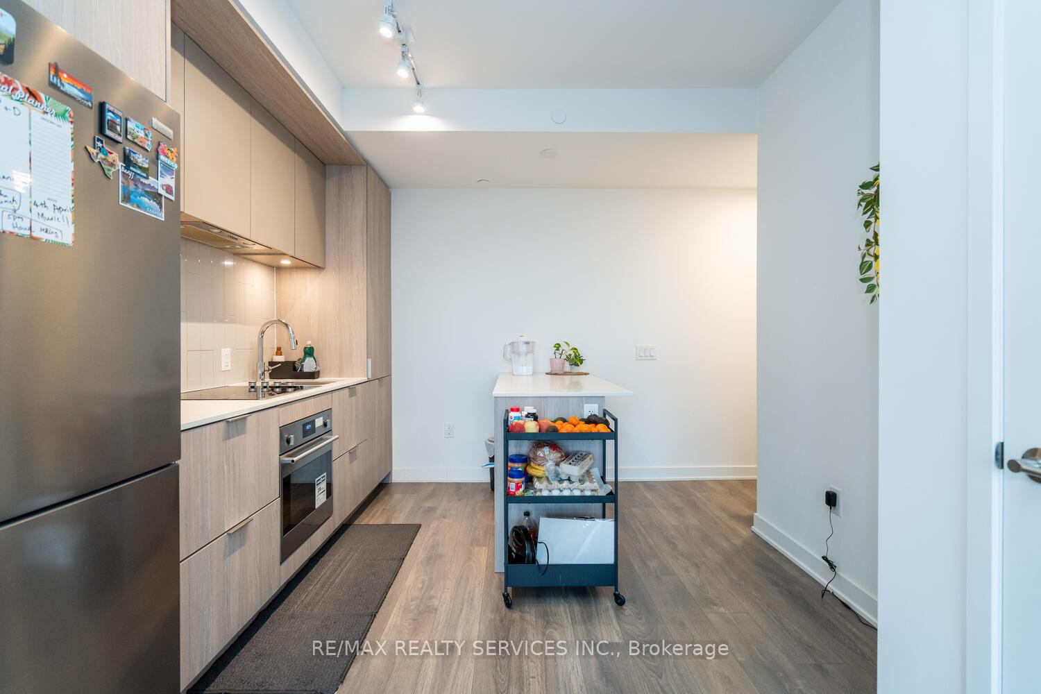 Photo 14 of Unit 912, 130 River Street, Toronto, Regent Park — HOMEH