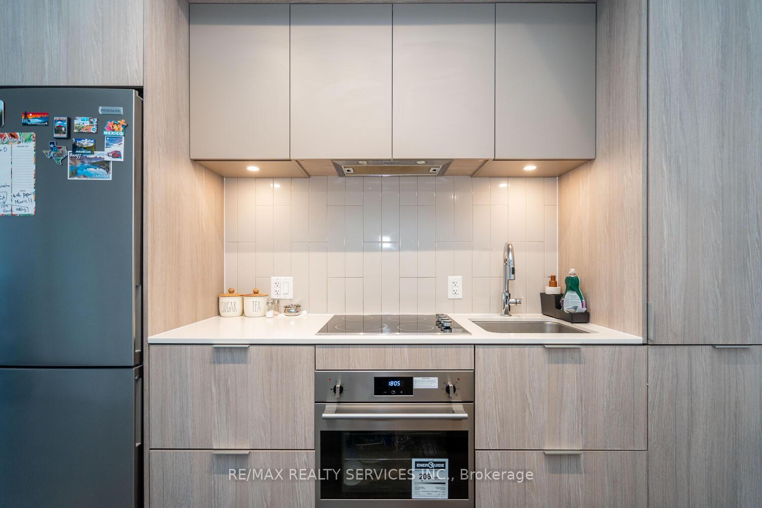 Photo 33 of Unit 912, 130 River Street, Toronto, Regent Park — HOMEH