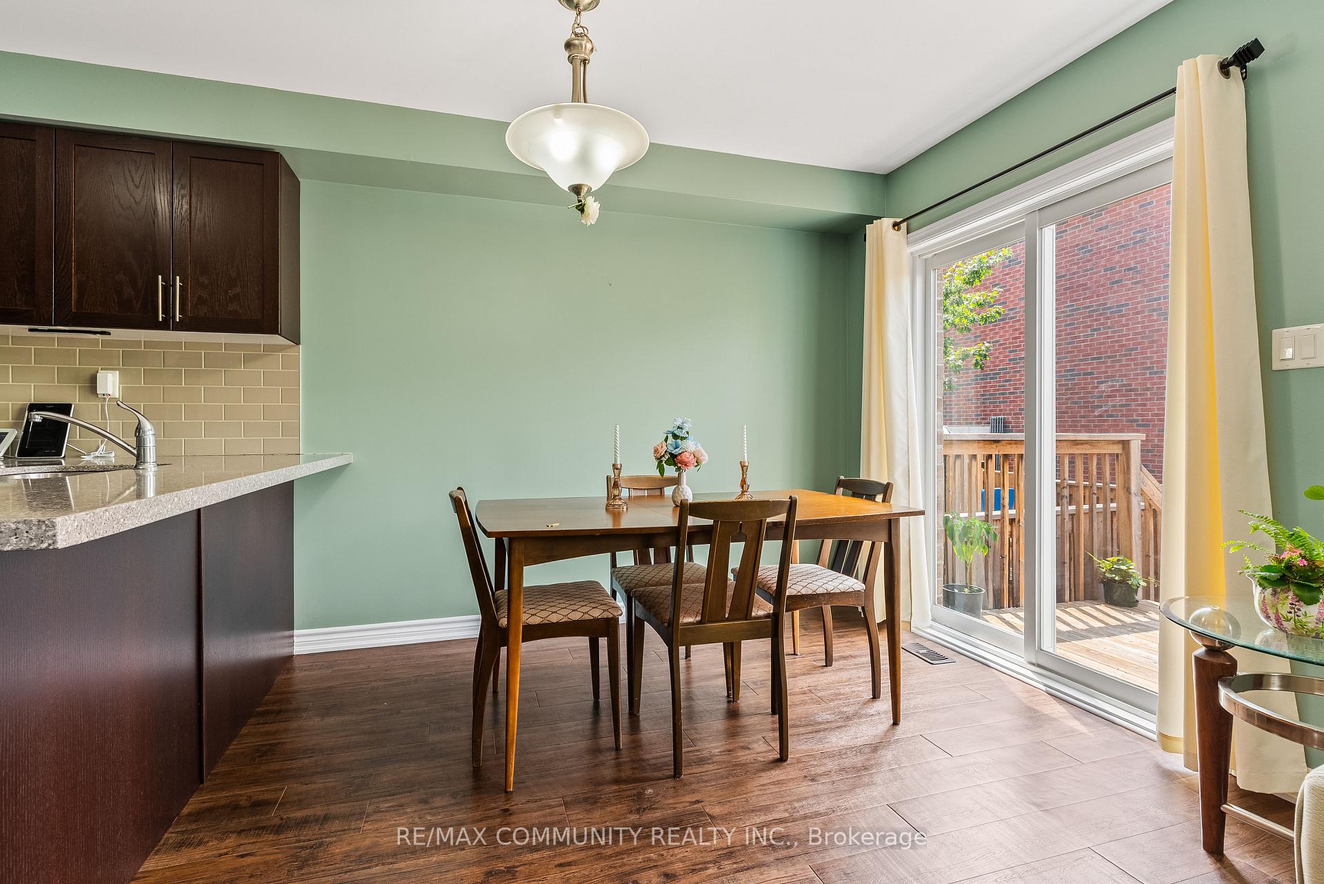 Photo 9 of 6 Ken Bromley Lane, Clarington, Bowmanville — HOMEH