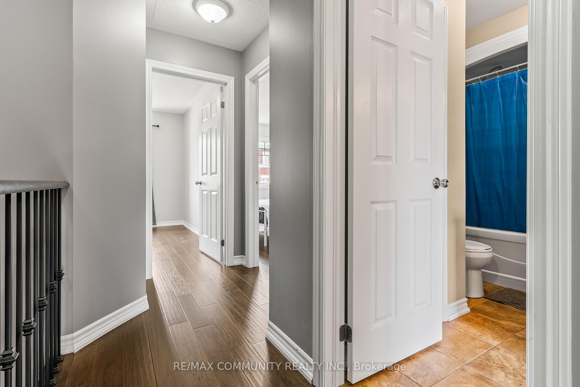 Photo 12 of 6 Ken Bromley Lane, Clarington, Bowmanville — HOMEH