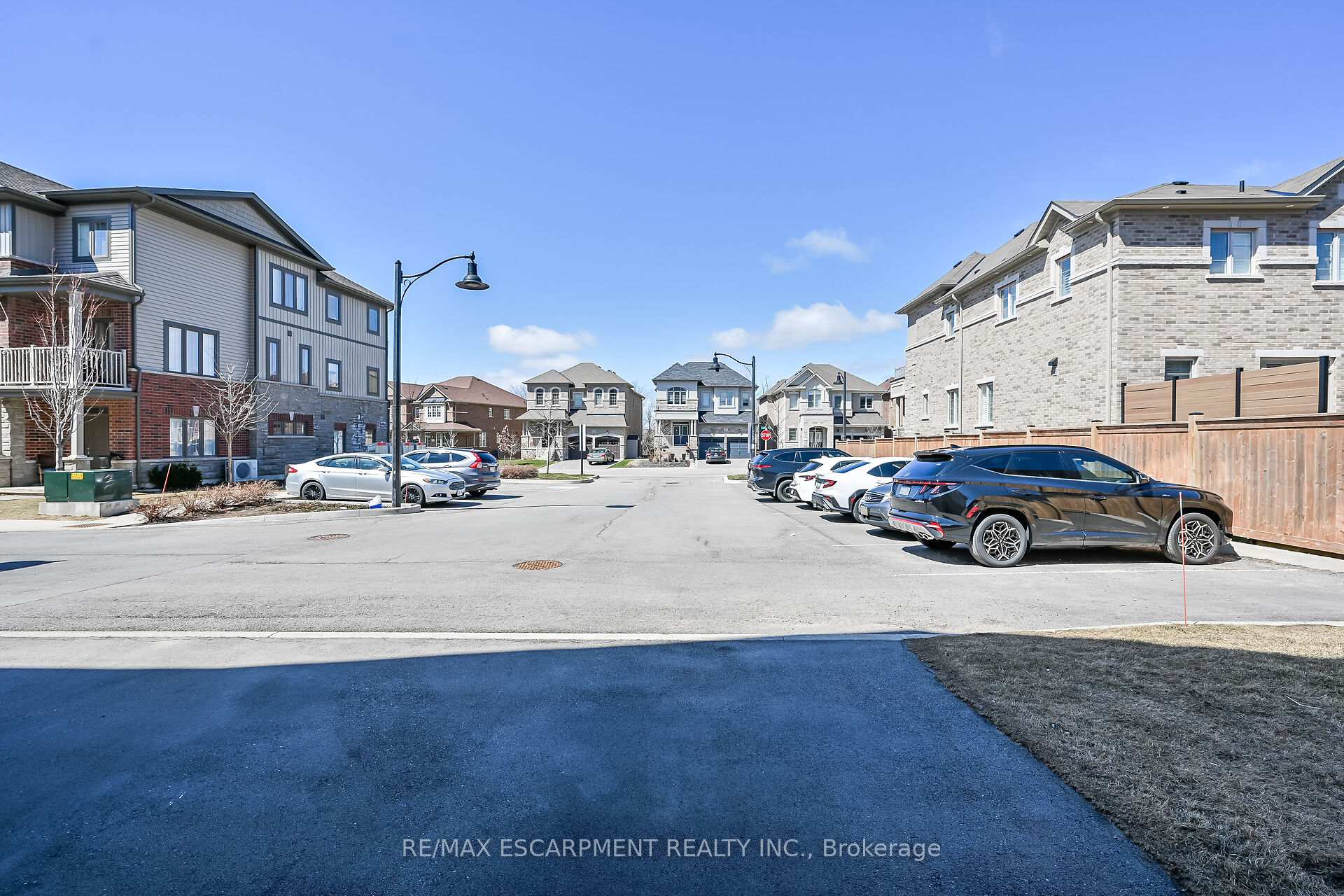 Photo 36 of 343 Skinner Road, Hamilton, Waterdown — HOMEH
