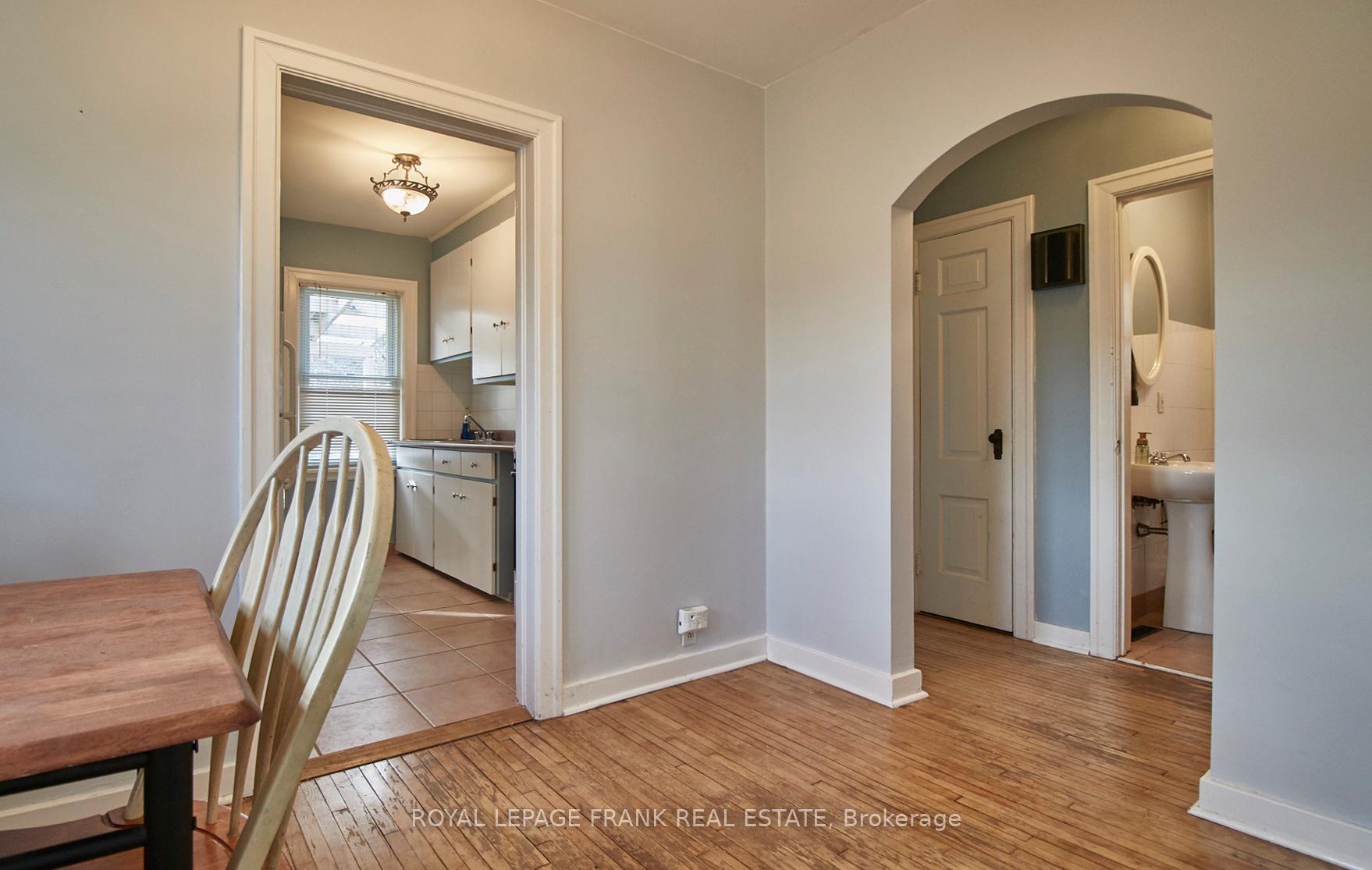 Photo 13 of 154 Burnham Street, Belleville, Belleville Ward — HOMEH