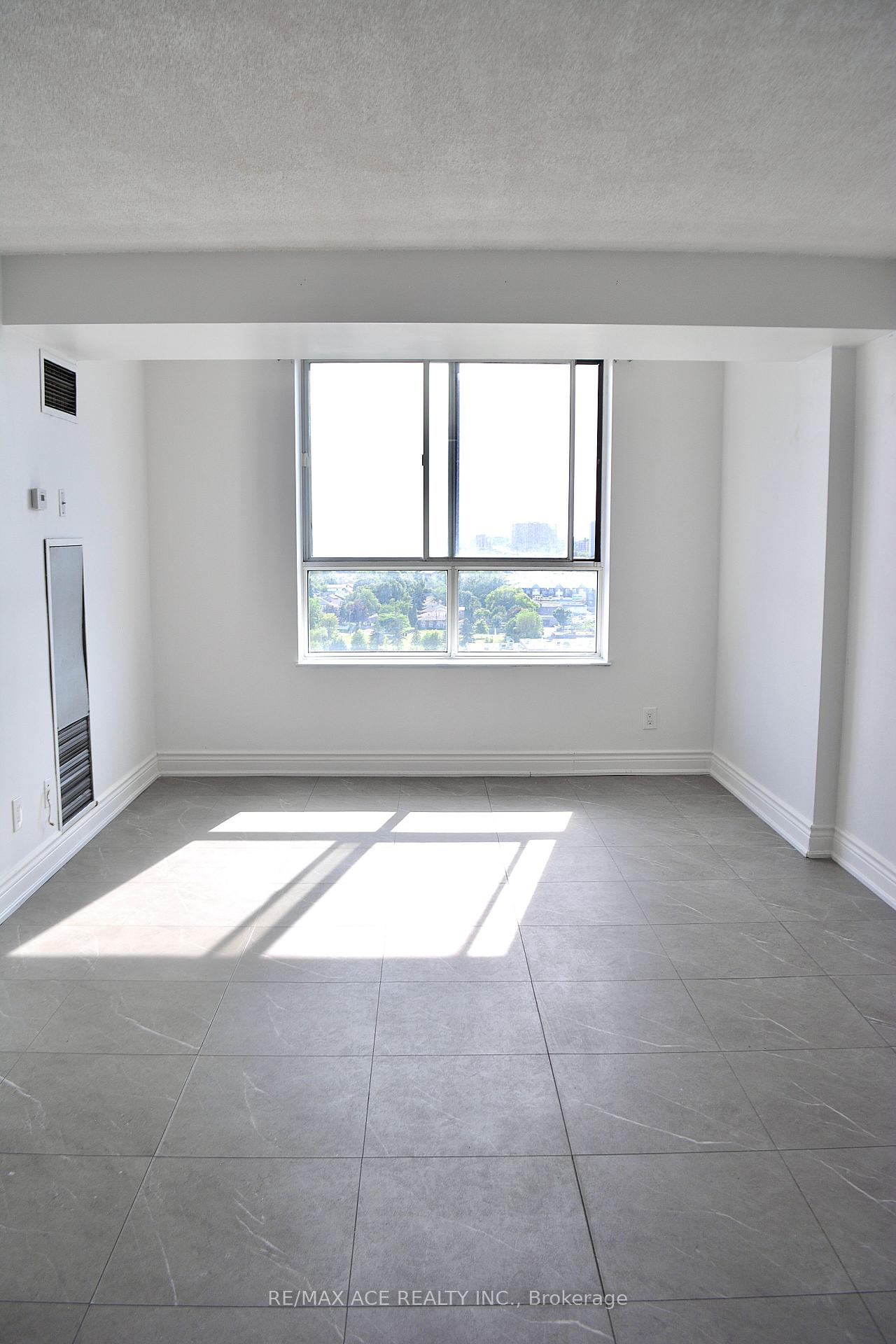 Photo 27 of Unit 1403, 330 McCowan Road, Scarborough, Eglinton East — HOMEH