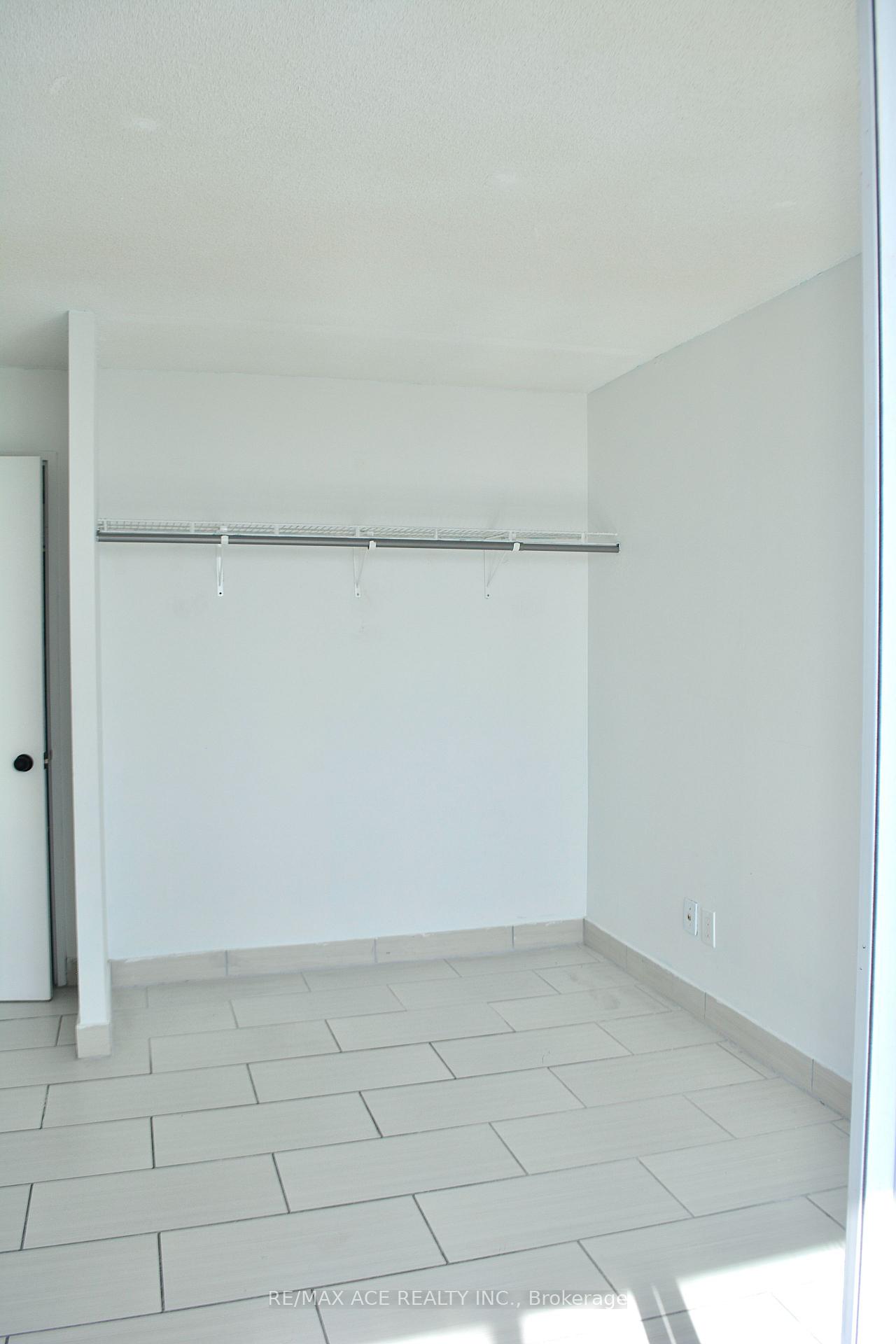 Photo 26 of Unit 1403, 330 McCowan Road, Scarborough, Eglinton East — HOMEH