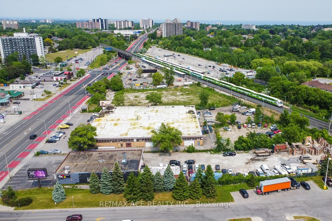 Photo 22 of Unit 1403, 330 McCowan Road, Scarborough, Eglinton East — HOMEH