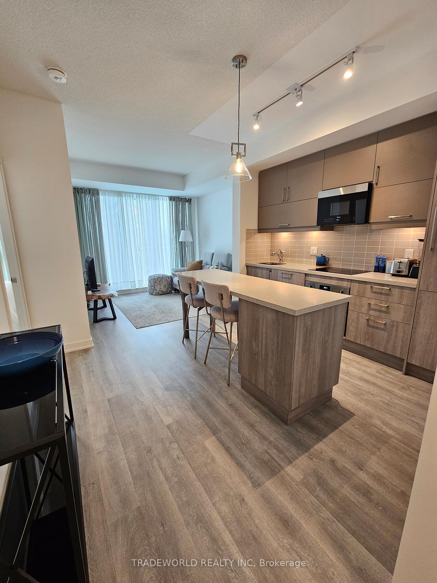 Photo 9 of Unit 1314, 8119 Birchmount Road, Markham, Unionville — HOMEH