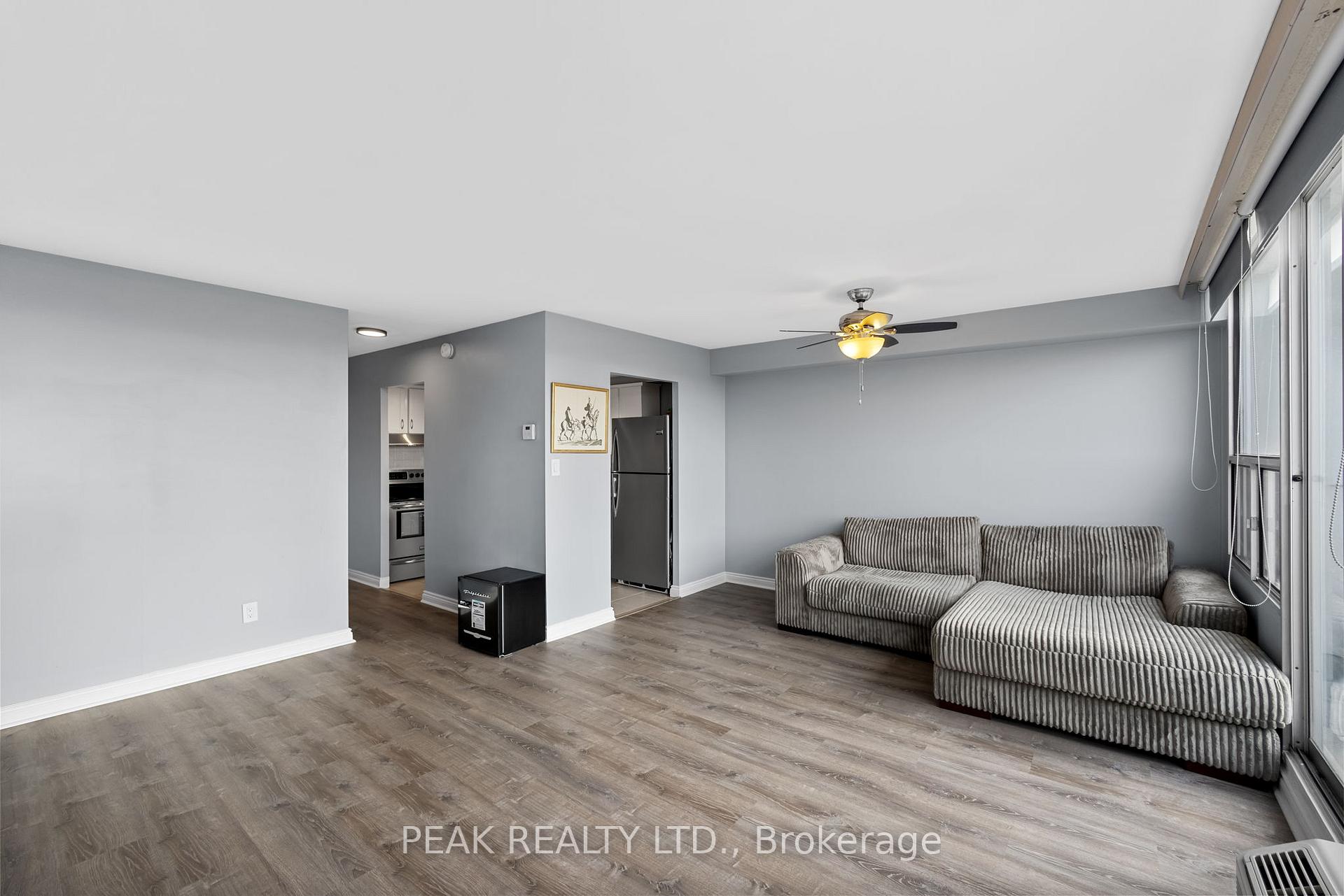 Photo 5 of Unit 629, 50 Richmond Street E, Oshawa, O'Neill — HOMEH