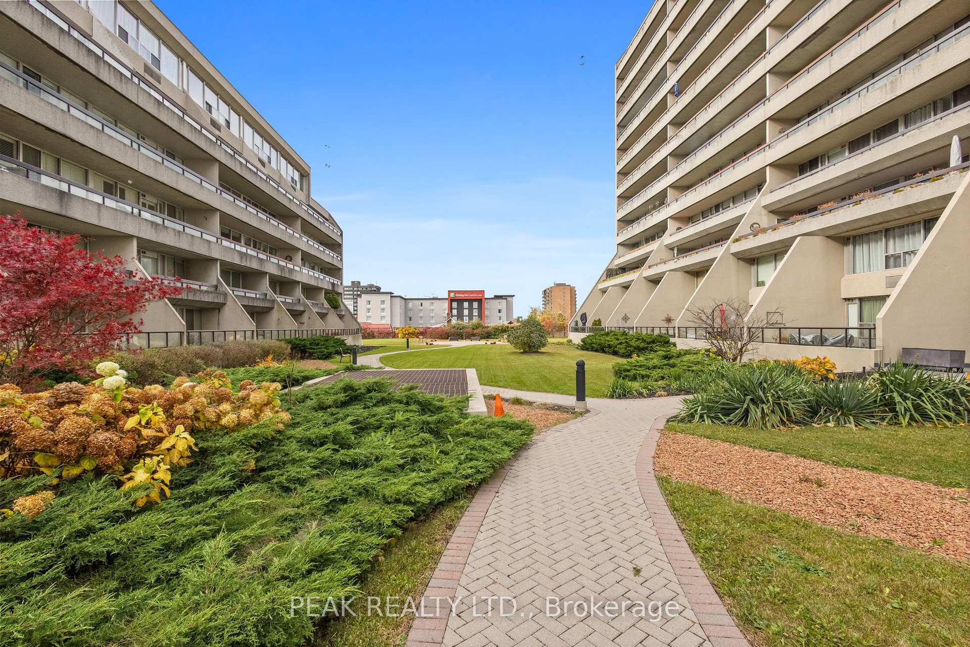 Photo 32 of Unit 629, 50 Richmond Street E, Oshawa, O'Neill — HOMEH