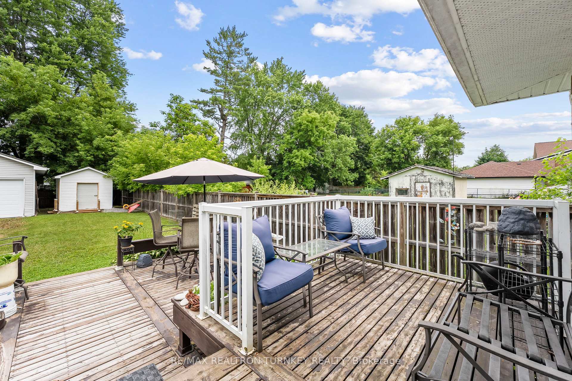 Photo 27 of 212 Bayview Avenue, Georgina, Keswick South — HOMEH