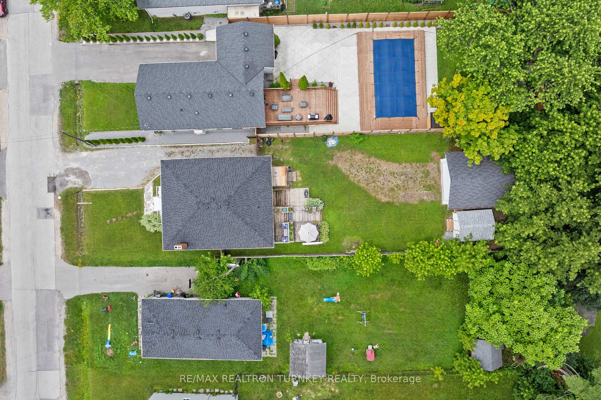Photo 35 of 212 Bayview Avenue, Georgina, Keswick South — HOMEH
