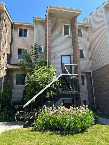 Front of Unit 9A, 1360 Glenanna Road