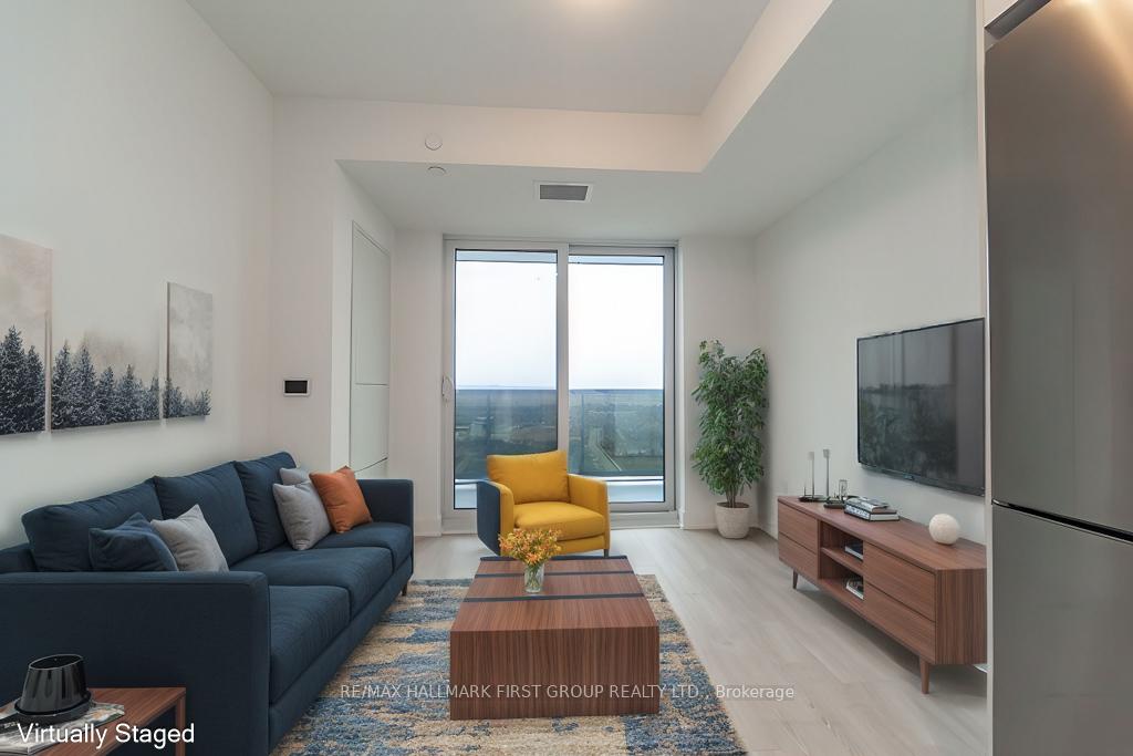 Front of Unit 2601, 2545 Simcoe Street N