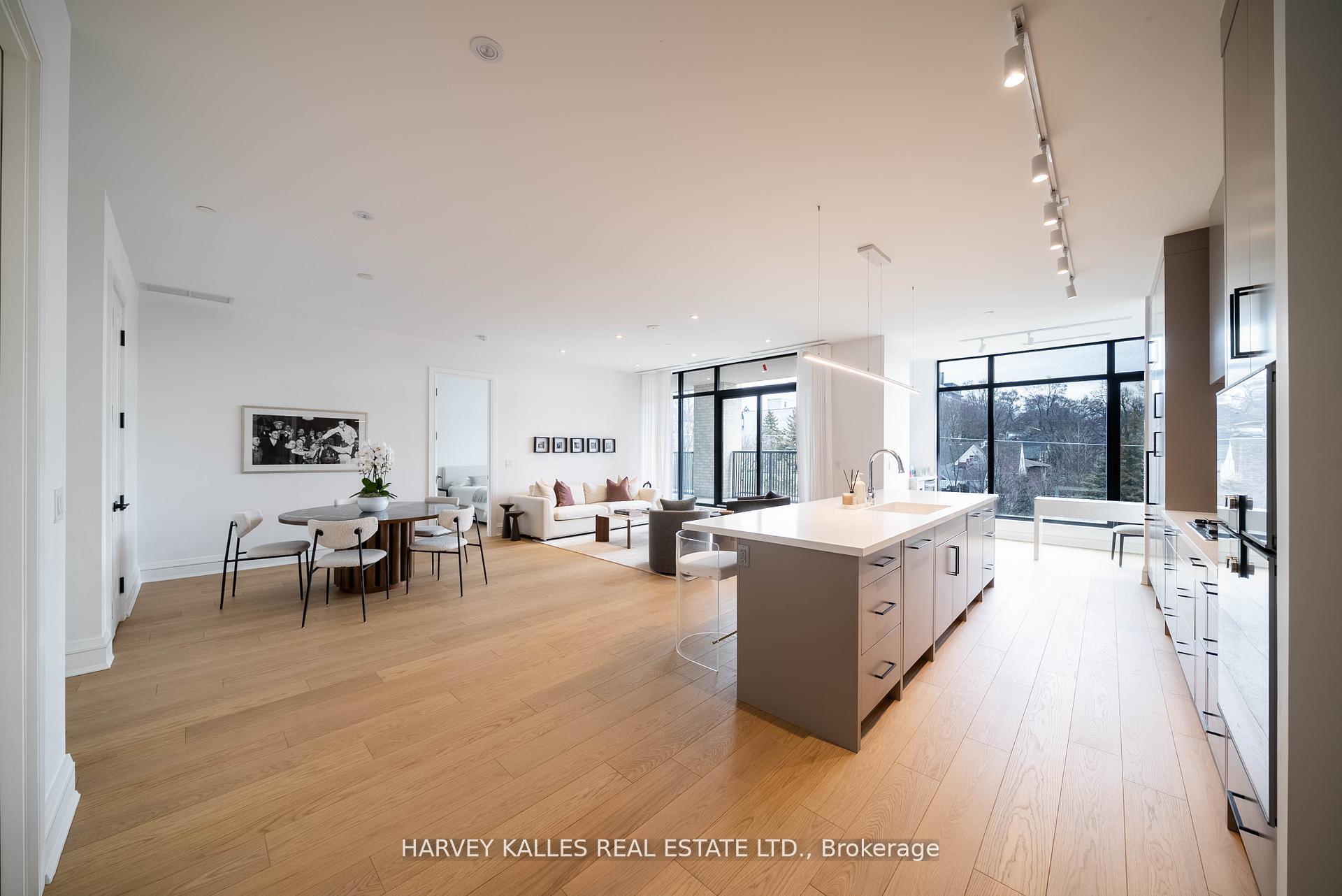 Photo 14 of Unit 4D, 2010 Bathurst Street, Toronto, Humewood-Cedarvale — HOMEH