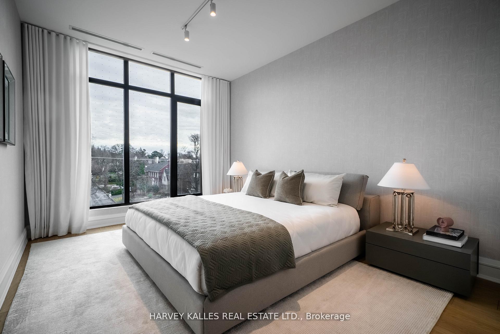 Photo 7 of Unit 4D, 2010 Bathurst Street, Toronto, Humewood-Cedarvale — HOMEH