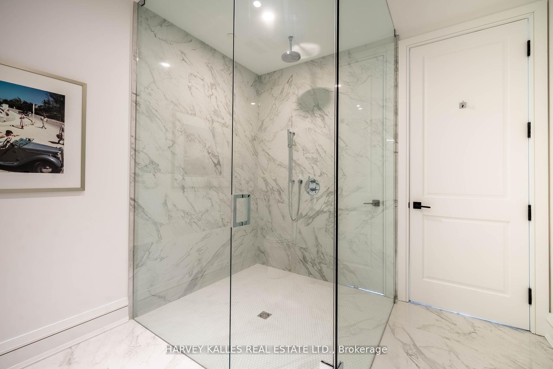 Photo 13 of Unit 4D, 2010 Bathurst Street, Toronto, Humewood-Cedarvale — HOMEH