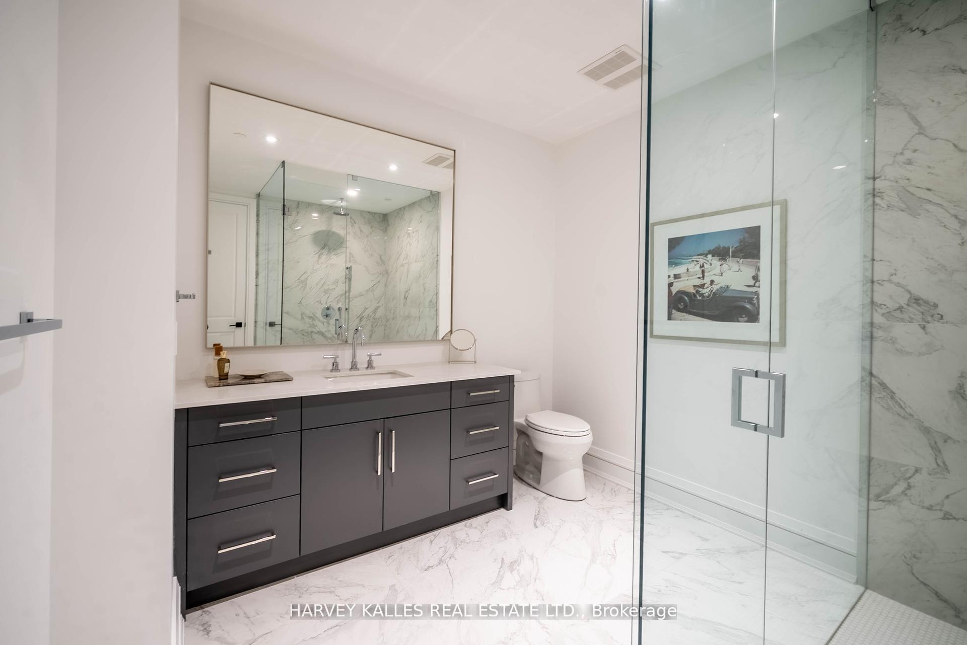 Photo 5 of Unit 4D, 2010 Bathurst Street, Toronto, Humewood-Cedarvale — HOMEH