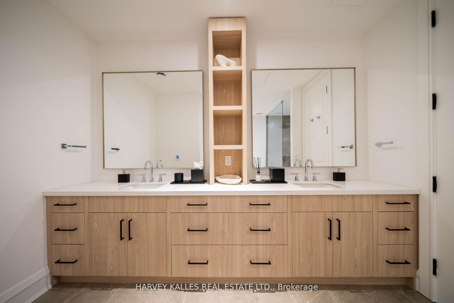 Photo 10 of Unit 4D, 2010 Bathurst Street, Toronto, Humewood-Cedarvale — HOMEH