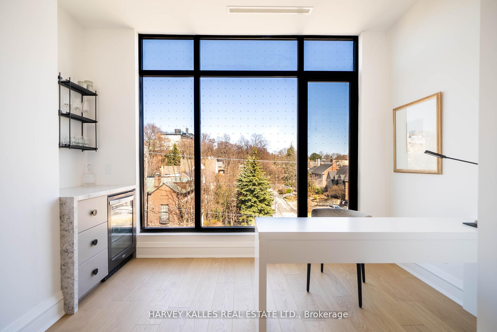 Photo 11 of Unit 4D, 2010 Bathurst Street, Toronto, Humewood-Cedarvale — HOMEH
