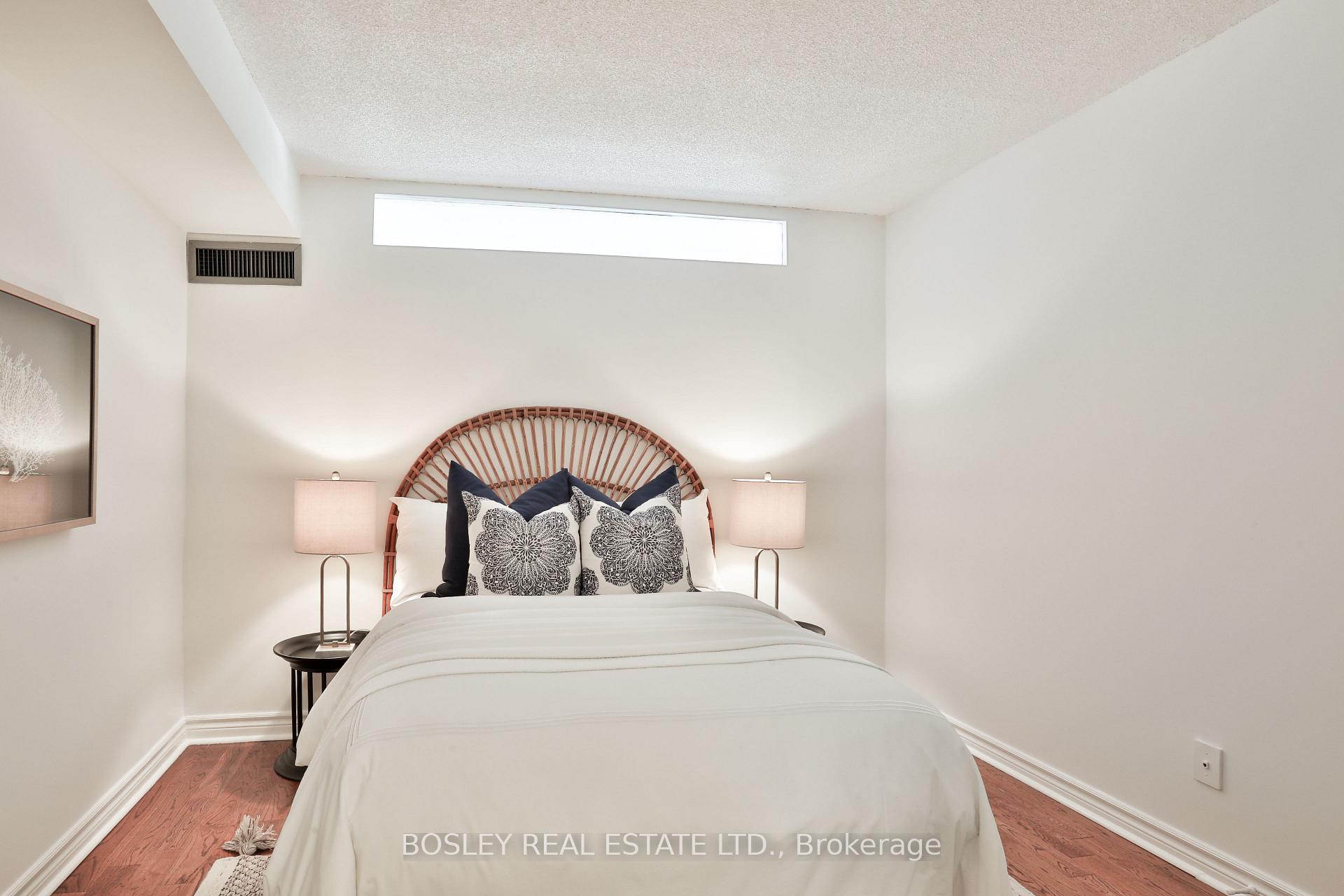 Photo 23 of Unit 402, 356 McRae Drive, Toronto, Leaside — HOMEH
