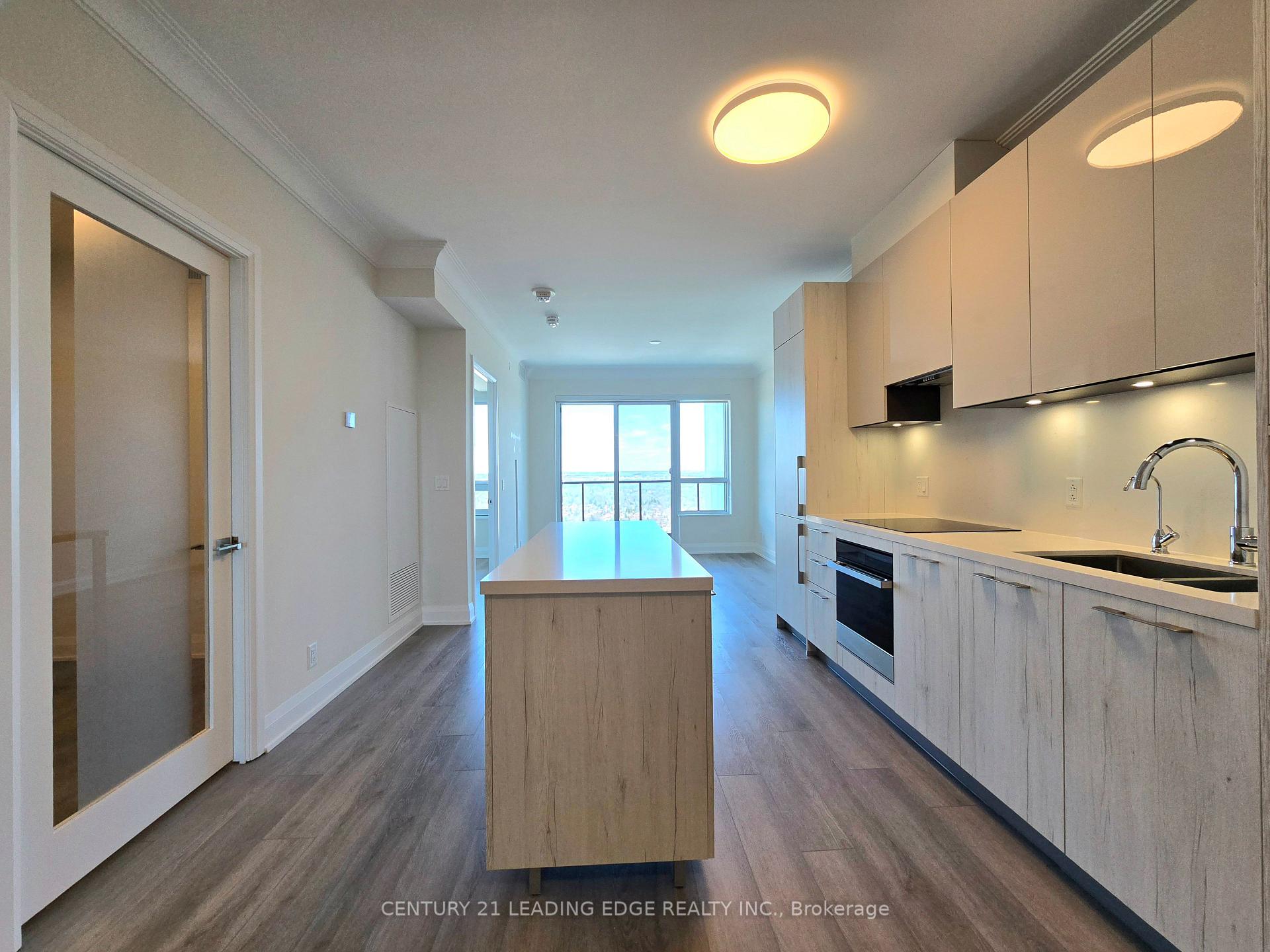 Photo 5 of Unit 4009, 8 Water Walk Drive, Markham, Unionville — HOMEH