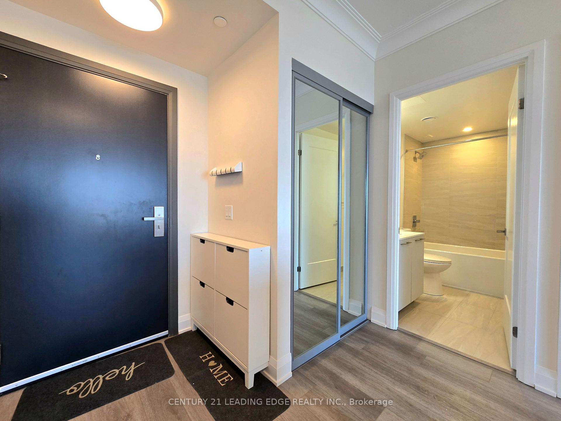 Photo 4 of Unit 4009, 8 Water Walk Drive, Markham, Unionville — HOMEH
