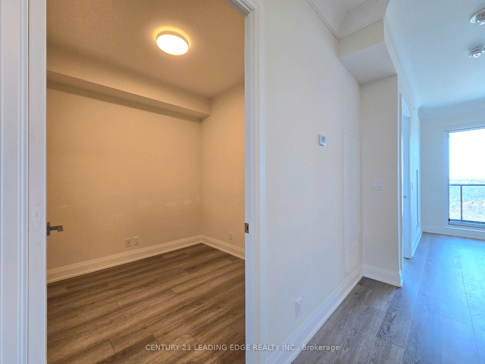 Photo 3 of Unit 4009, 8 Water Walk Drive, Markham, Unionville — HOMEH