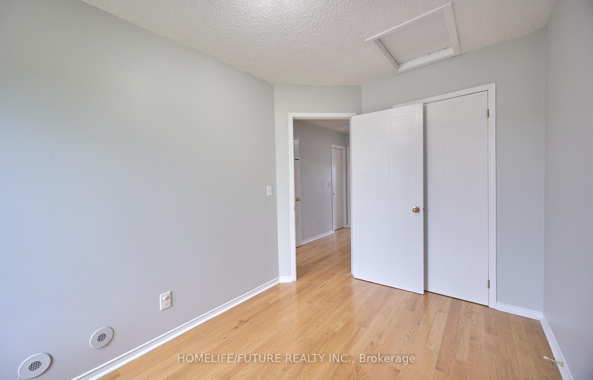 Photo 18 of Unit 36, 75 Sprucedale Way, Whitby, Pringle Creek — HOMEH