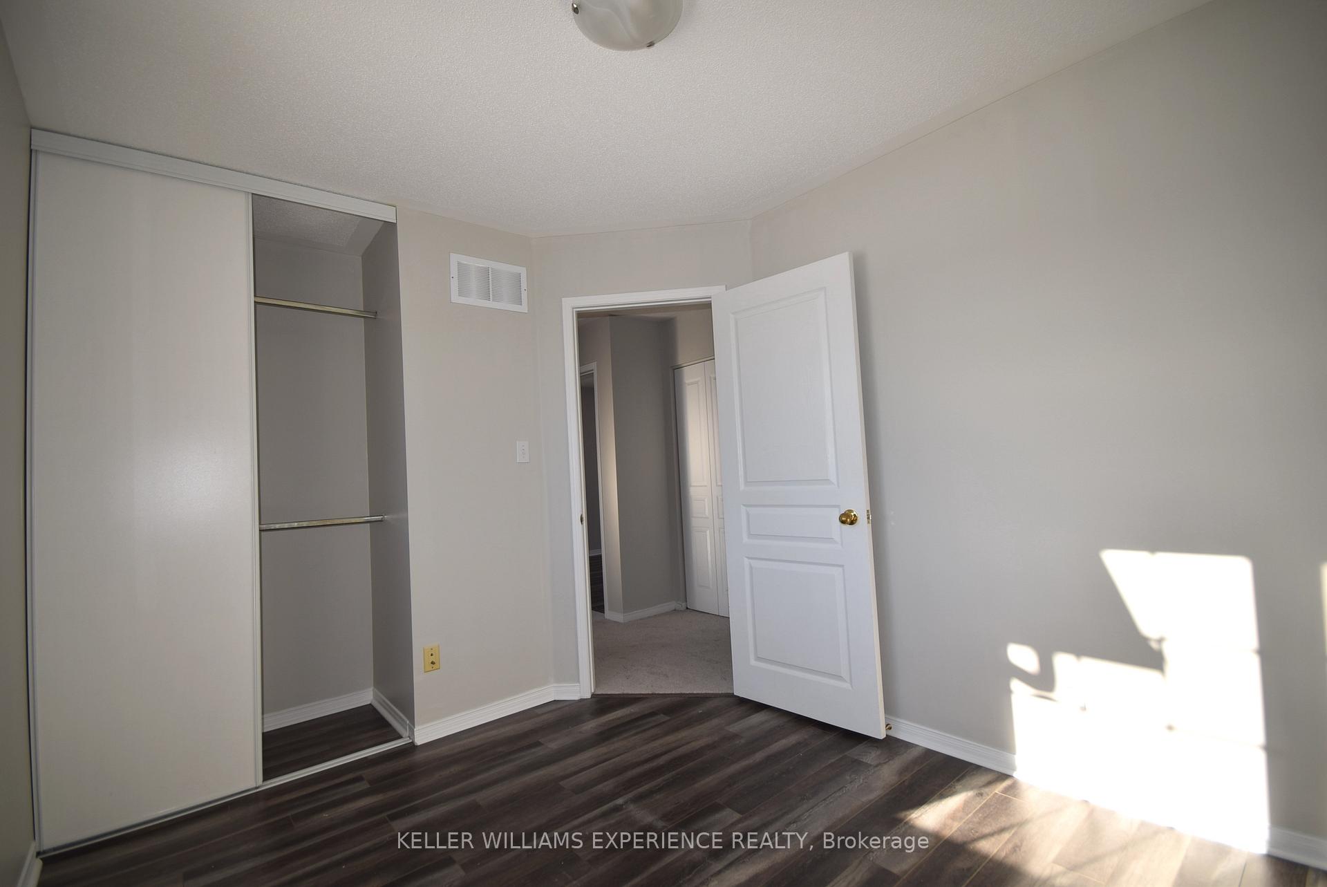 Photo 20 of 51 Trevino Circle, Barrie, East Bayfield — HOMEH