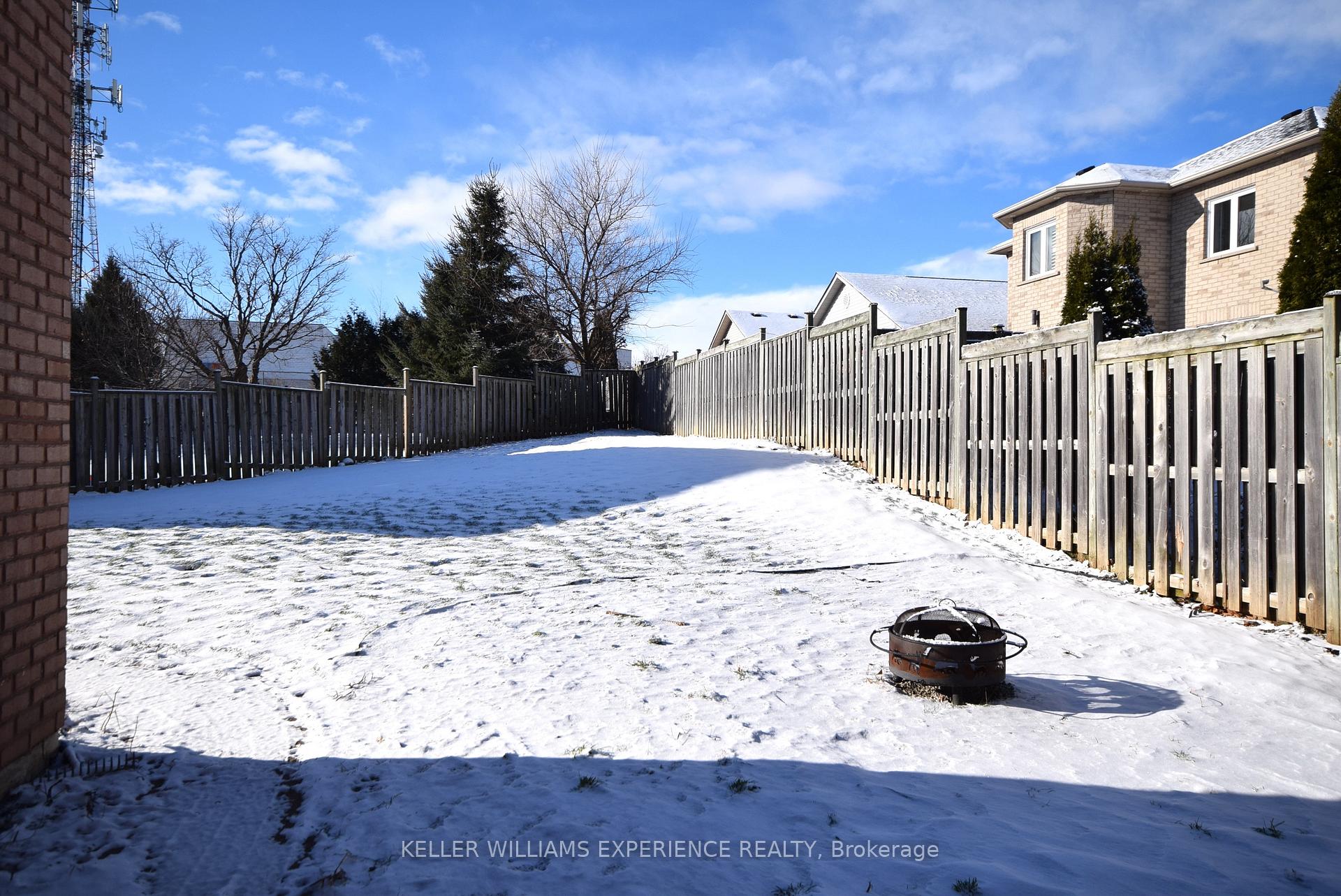 Photo 30 of 51 Trevino Circle, Barrie, East Bayfield — HOMEH