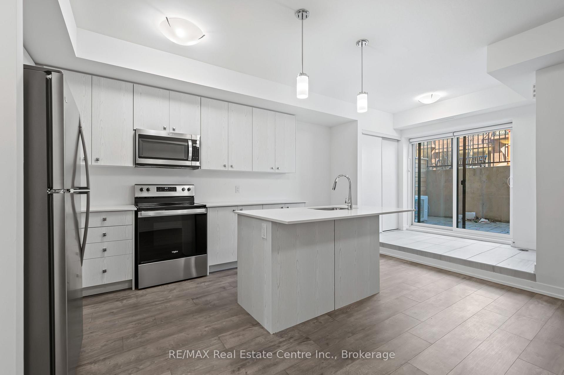 Photo 18 of Unit E8, 20 Palace Street, Kitchener — HOMEH