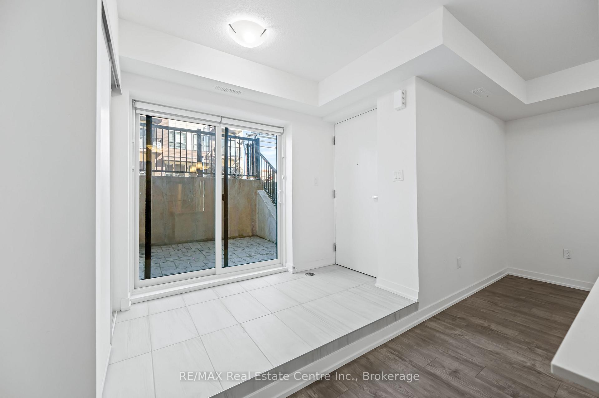 Photo 27 of Unit E8, 20 Palace Street, Kitchener — HOMEH