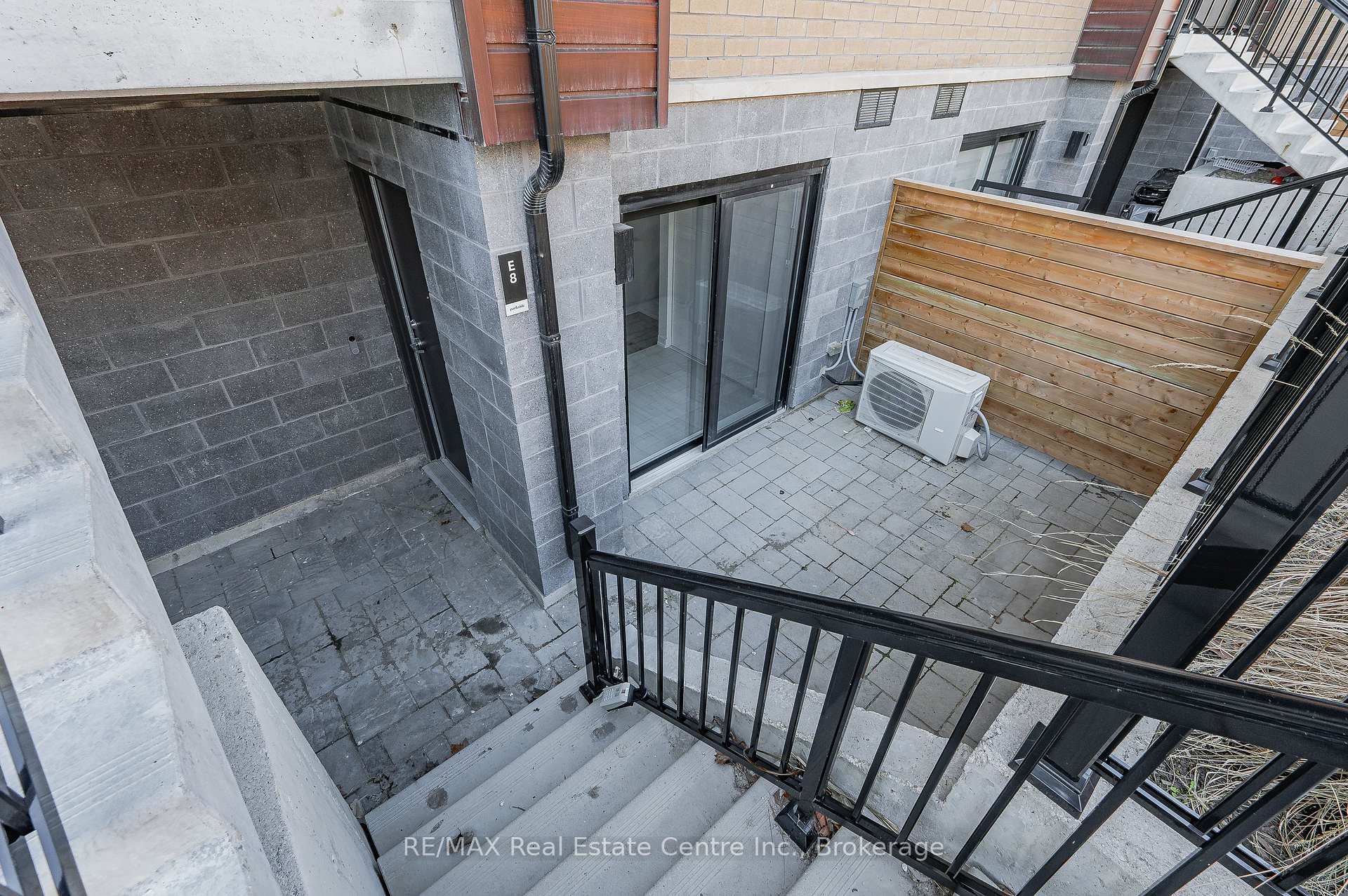 Photo 28 of Unit E8, 20 Palace Street, Kitchener — HOMEH