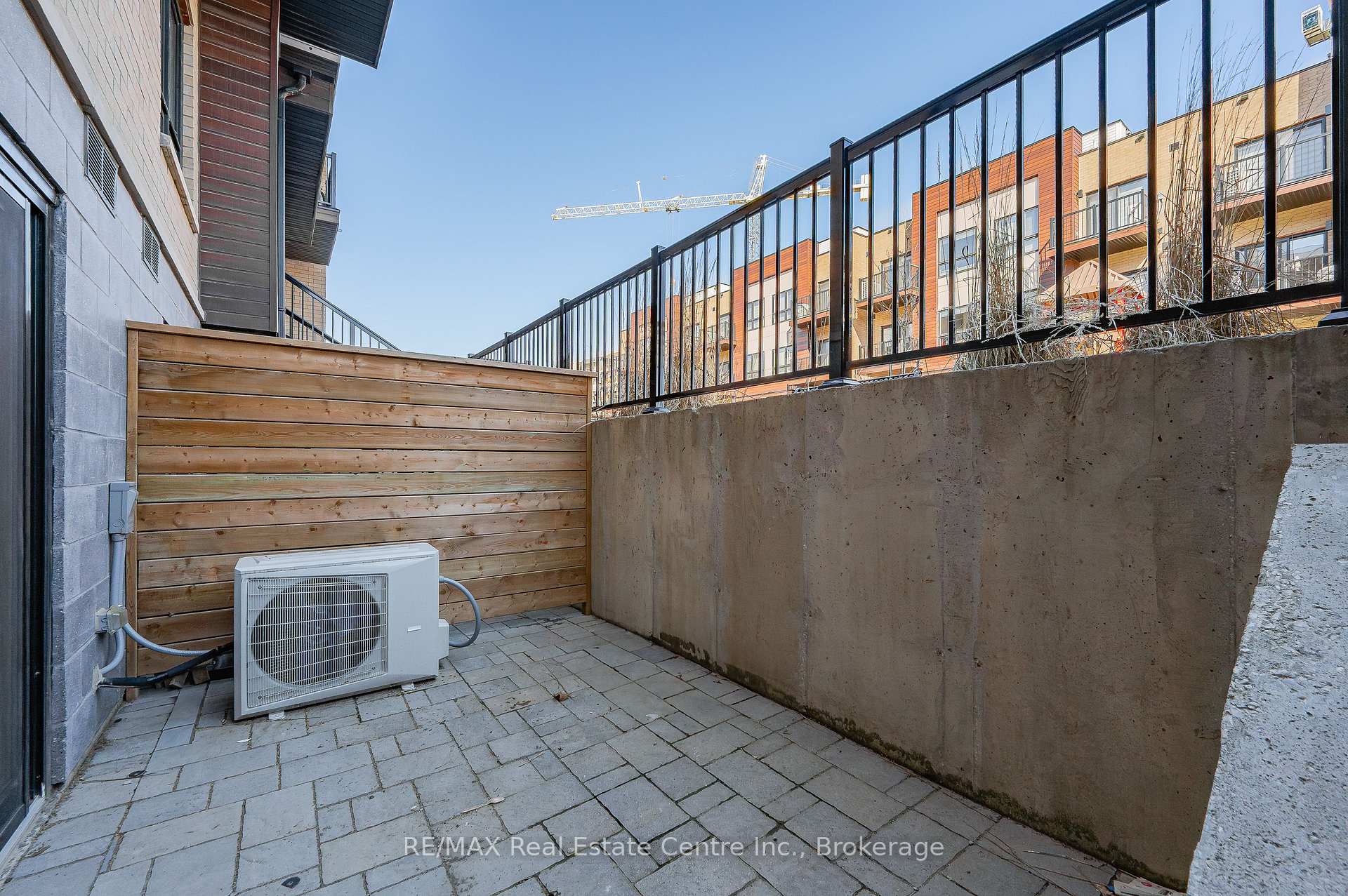Photo 30 of Unit E8, 20 Palace Street, Kitchener — HOMEH