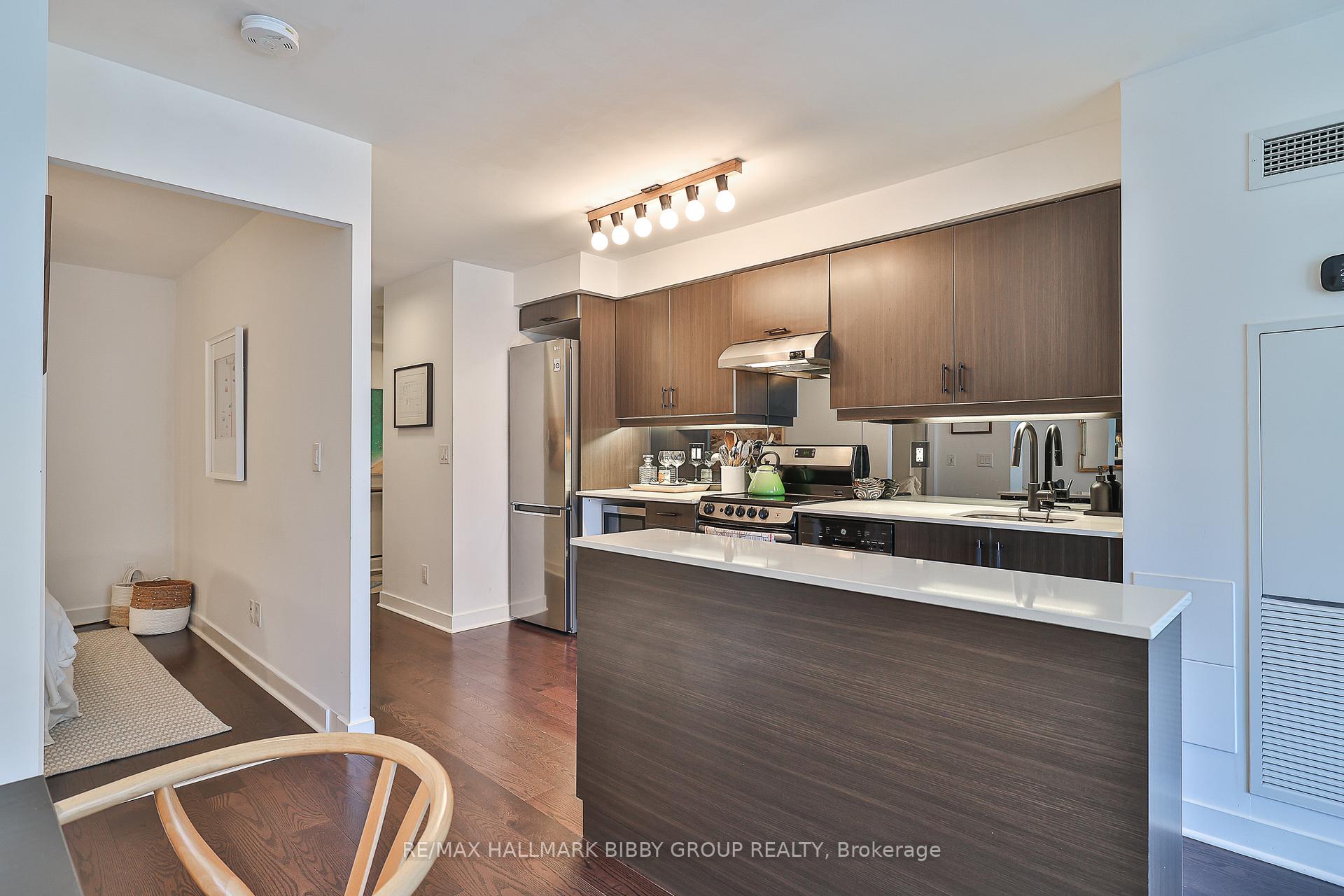 Photo 7 of Unit 209, 320 Richmond Street E, Toronto, Moss Park — HOMEH