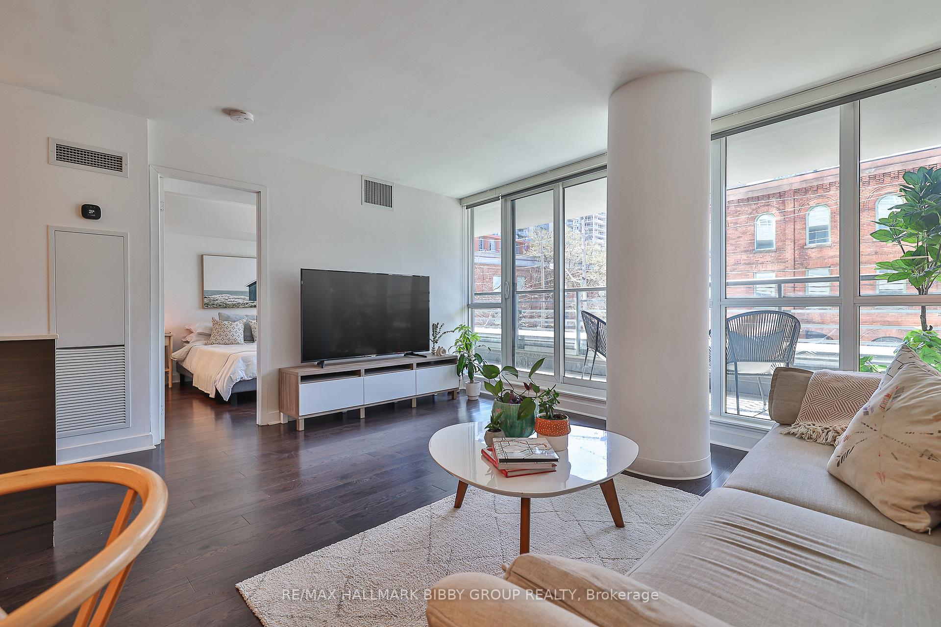Photo 10 of Unit 209, 320 Richmond Street E, Toronto, Moss Park — HOMEH