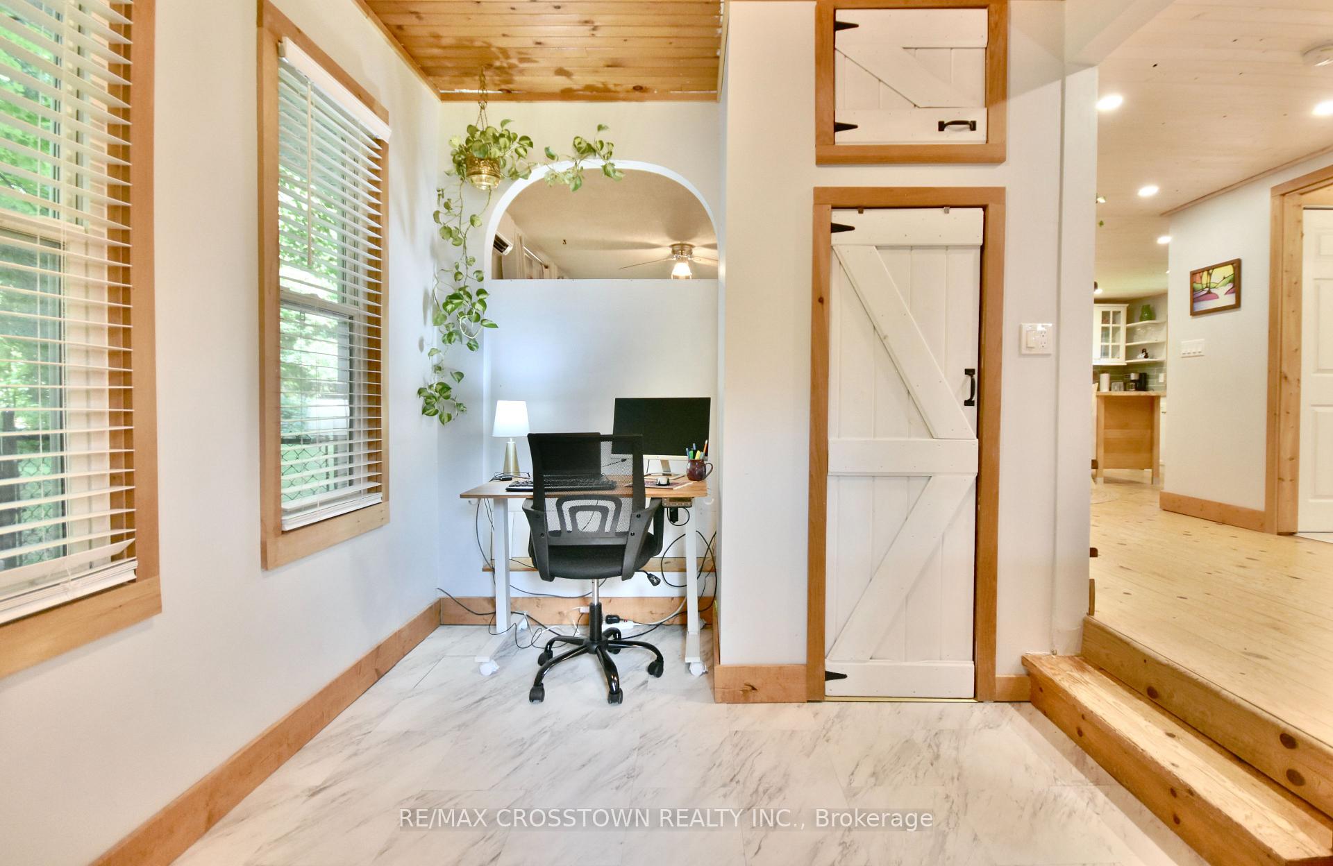Photo 4 of 1001 Evergreen Court, Gravenhurst, Muskoka (S) — HOMEH