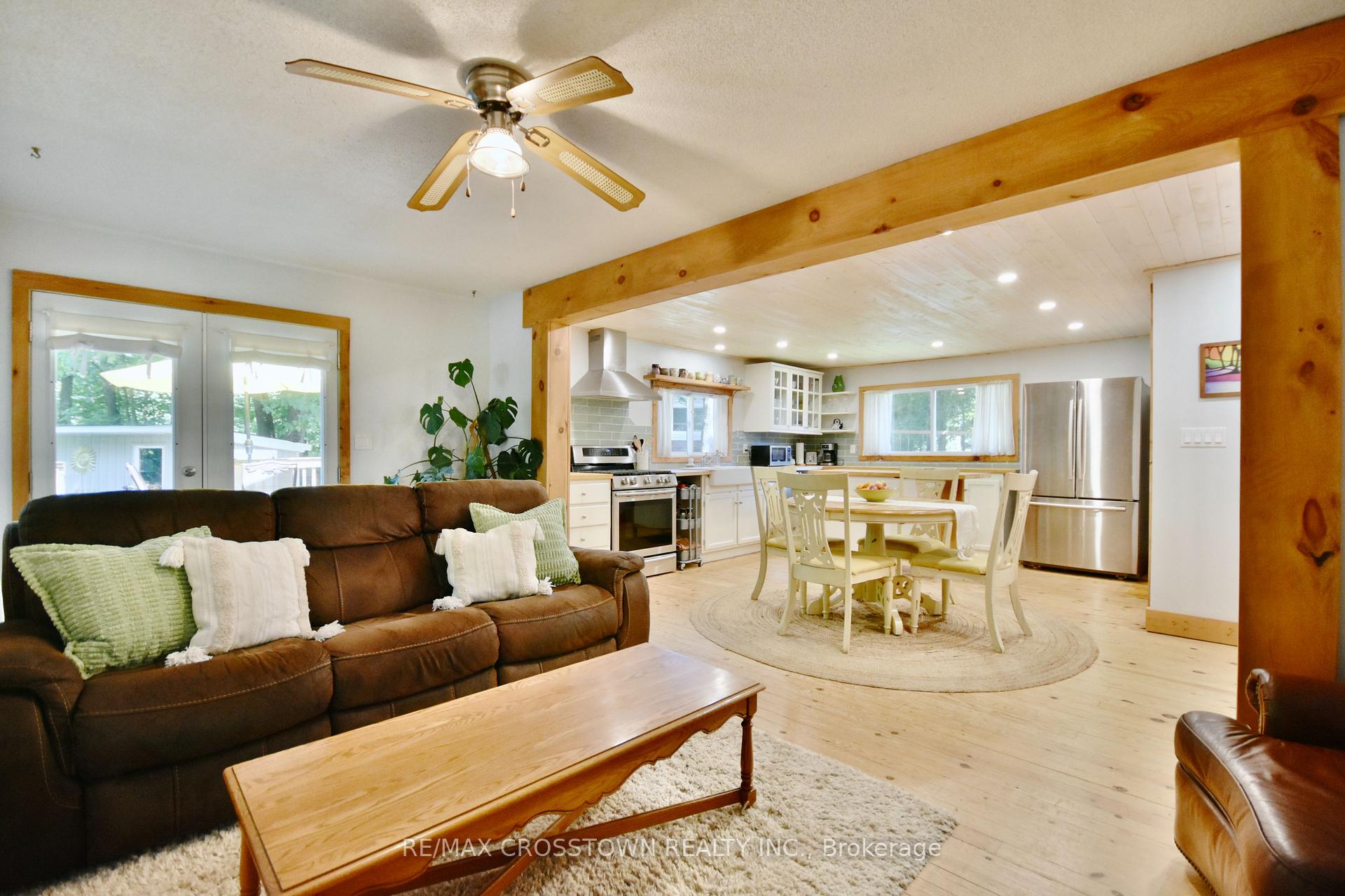 Photo 13 of 1001 Evergreen Court, Gravenhurst, Muskoka (S) — HOMEH
