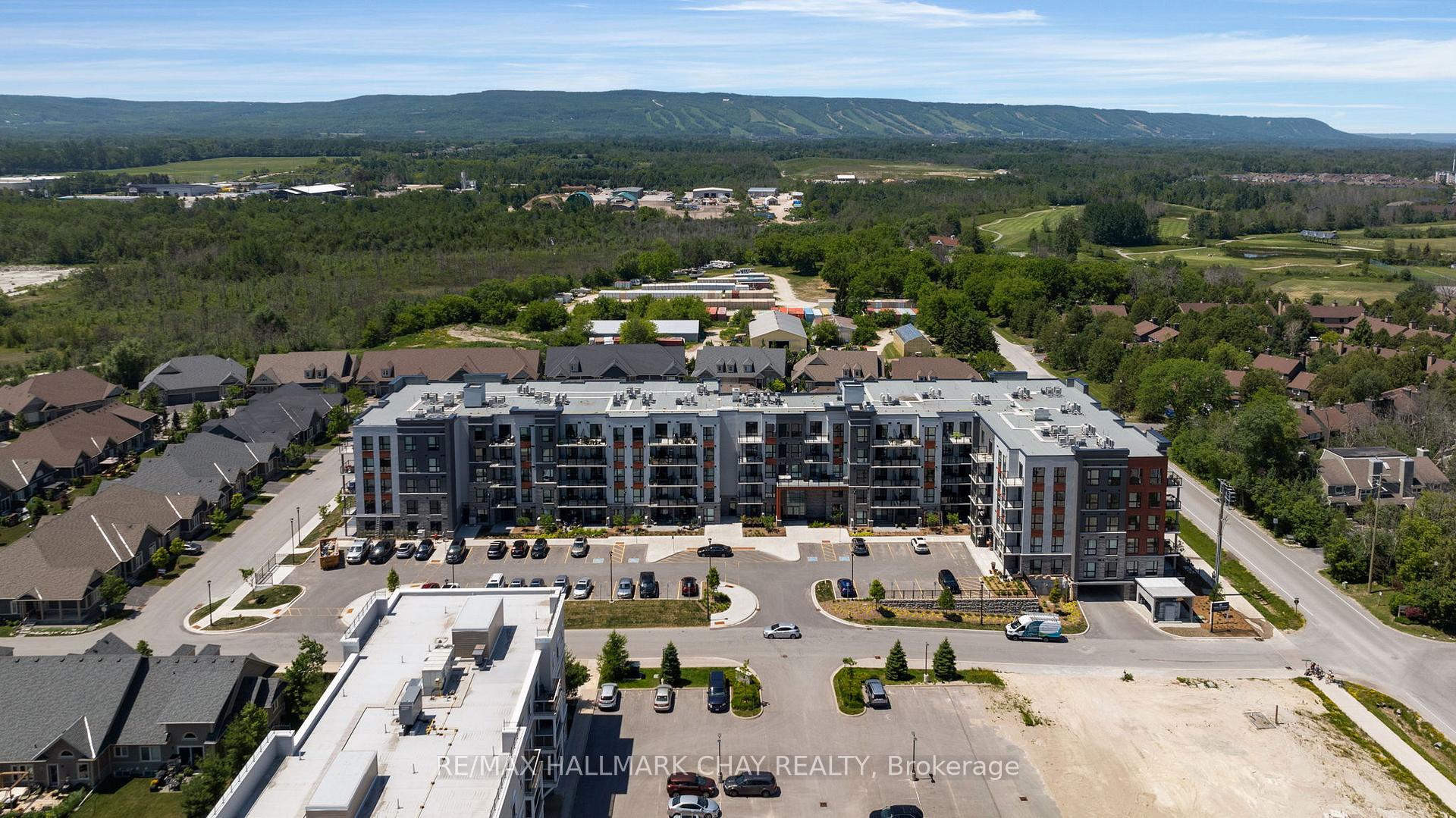 Front of Unit 224, 4 Kimberly Lane