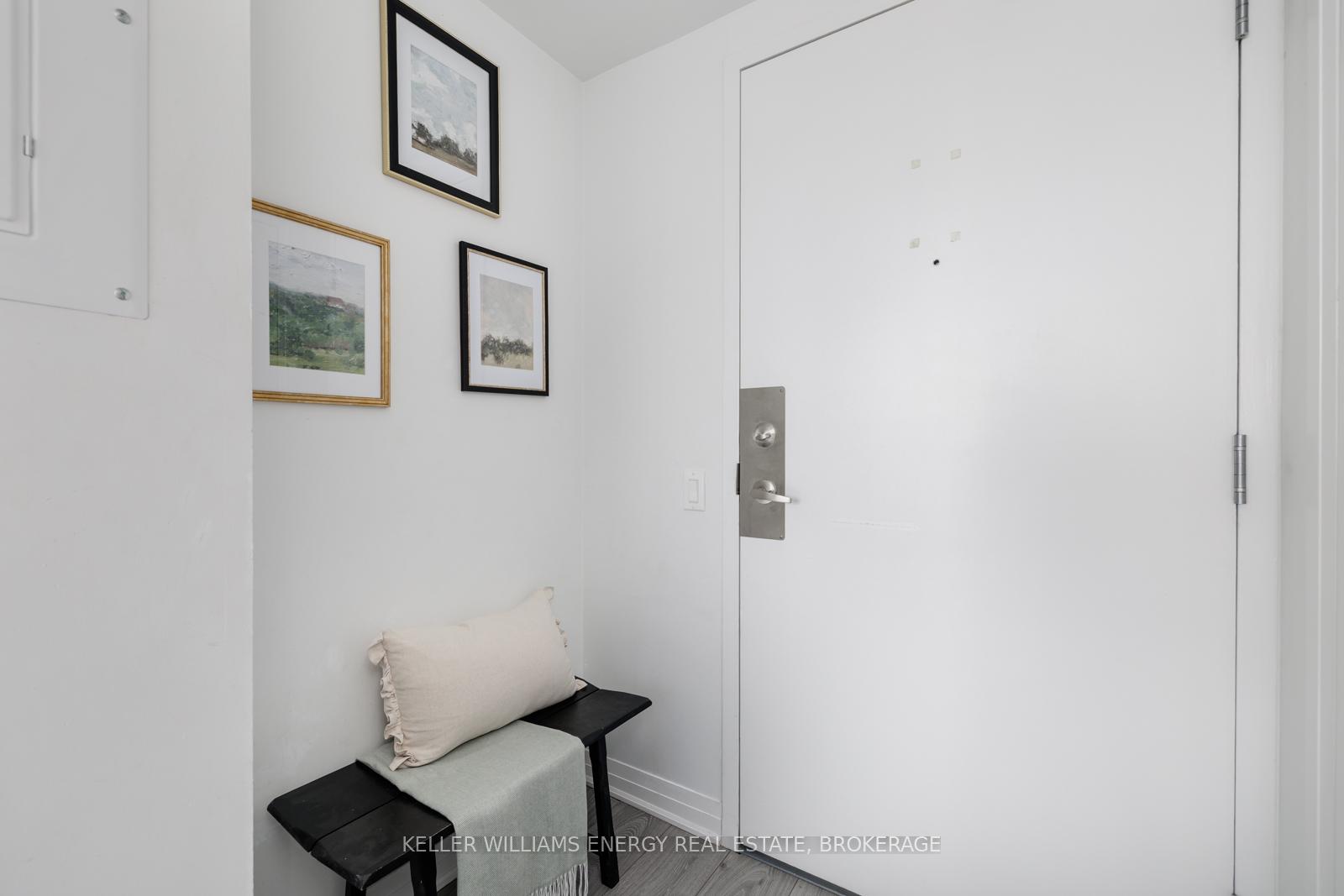 Photo 2 of Unit 707, 1900 Simcoe Street N, Oshawa, Samac — HOMEH