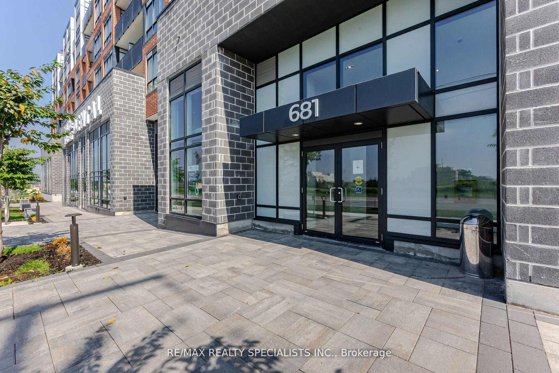 Photo 4 of Unit 108, 681 Yonge Street, Barrie, Painswick South — HOMEH