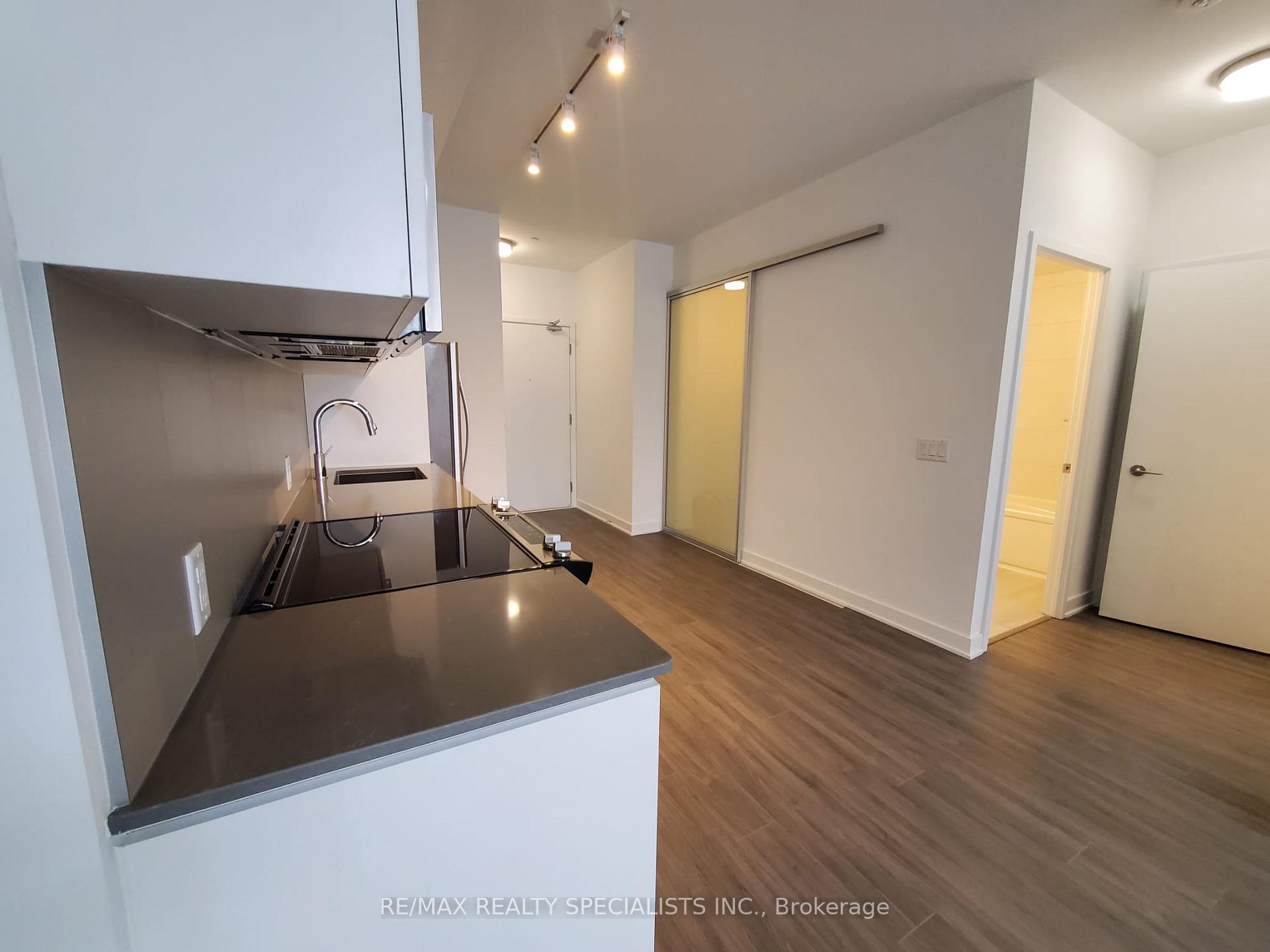 Photo 18 of Unit 108, 681 Yonge Street, Barrie, Painswick South — HOMEH